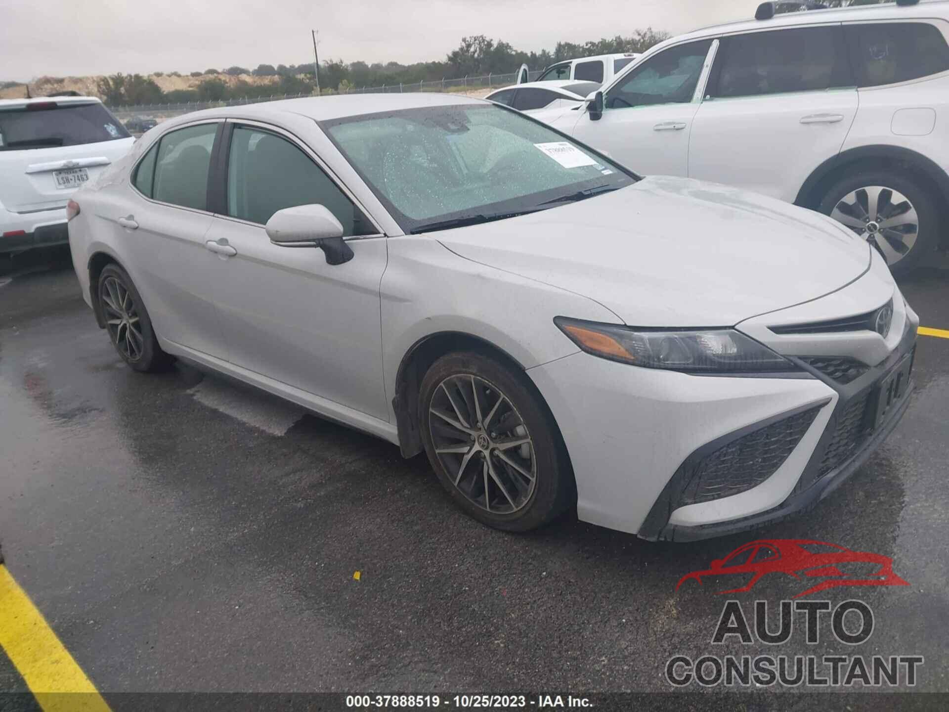 TOYOTA CAMRY 2023 - 4T1G11AK7PU125822
