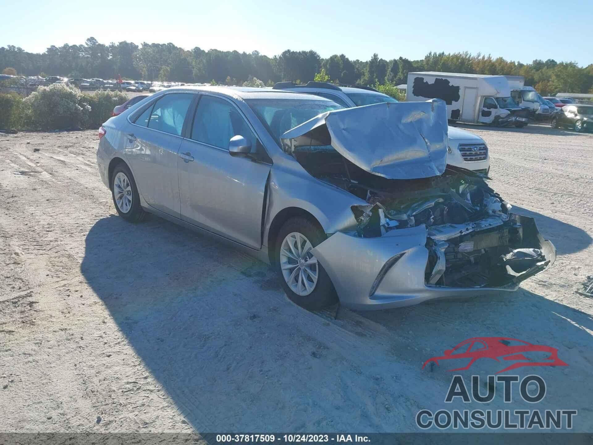 TOYOTA CAMRY 2016 - 4T4BF1FK0GR551541