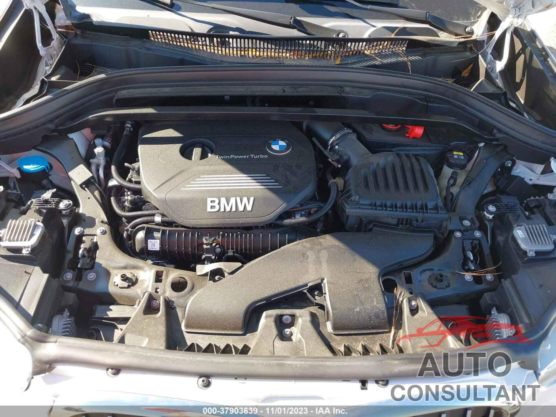 BMW X1 2019 - WBXHU7C54K3H45042