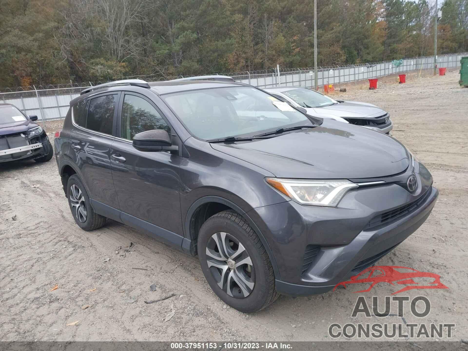 TOYOTA RAV4 2017 - JTMZFREV3HJ141746