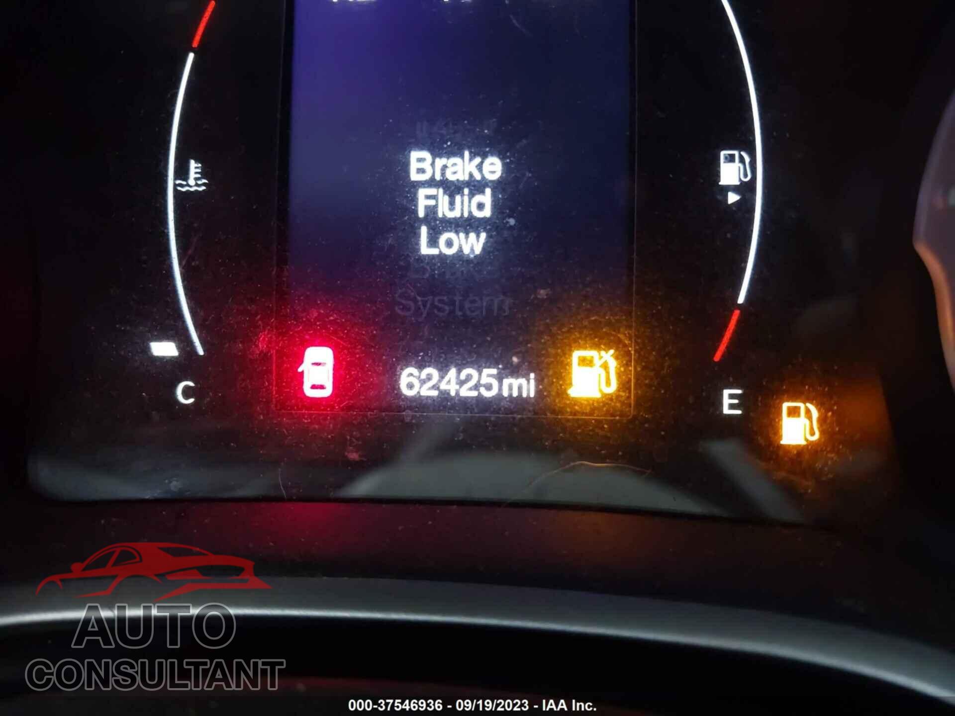 JEEP NEW COMPASS 2017 - 3C4NJCAB5HT652308