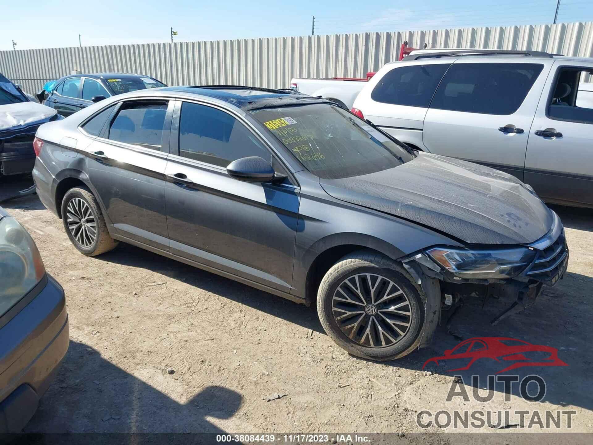 VOLKSWAGEN JETTA 2019 - 3VWC57BU5KM162646
