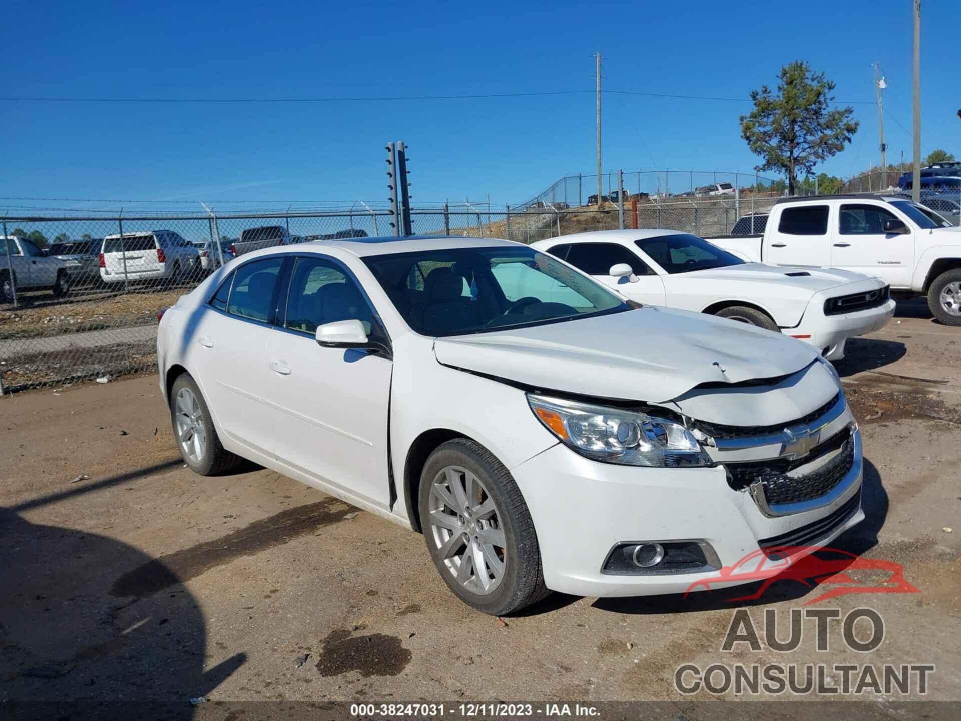 CHEVROLET MALIBU 2015 - 1G11D5SL0FF220296