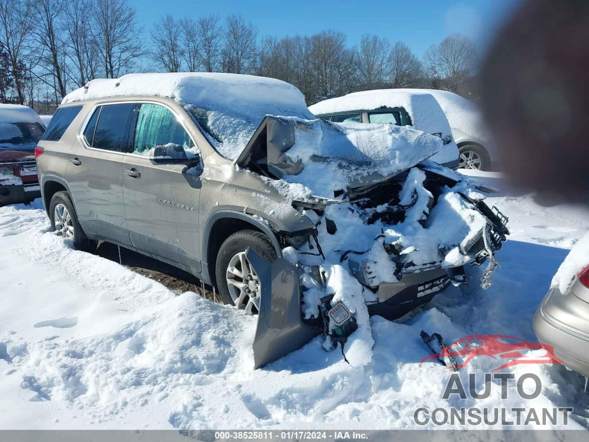 CHEVROLET TRAVERSE 2018 - 1GNERGKW6JJ177791