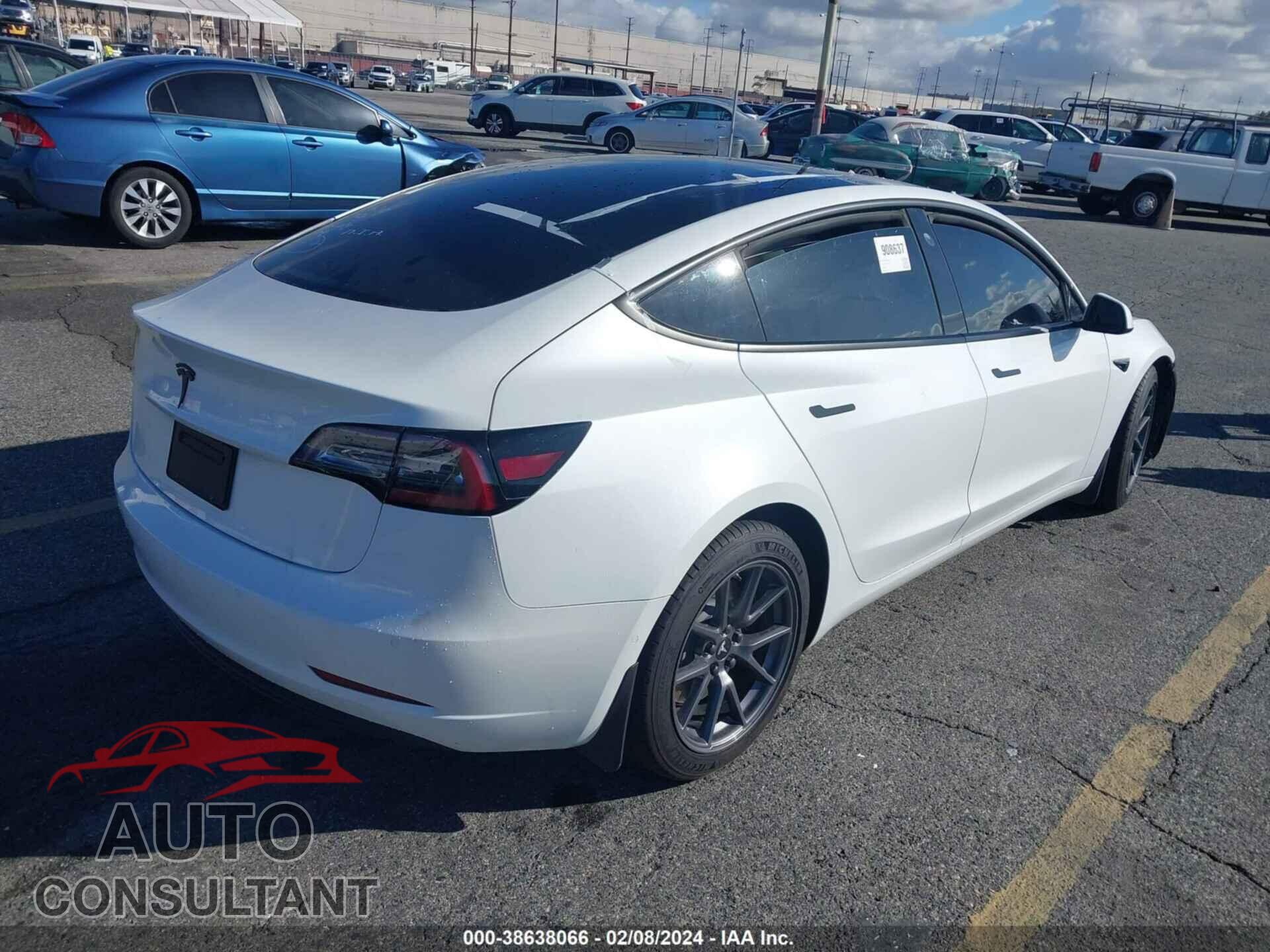 TESLA MODEL 3 2021 - 5YJ3E1EA9MF874084