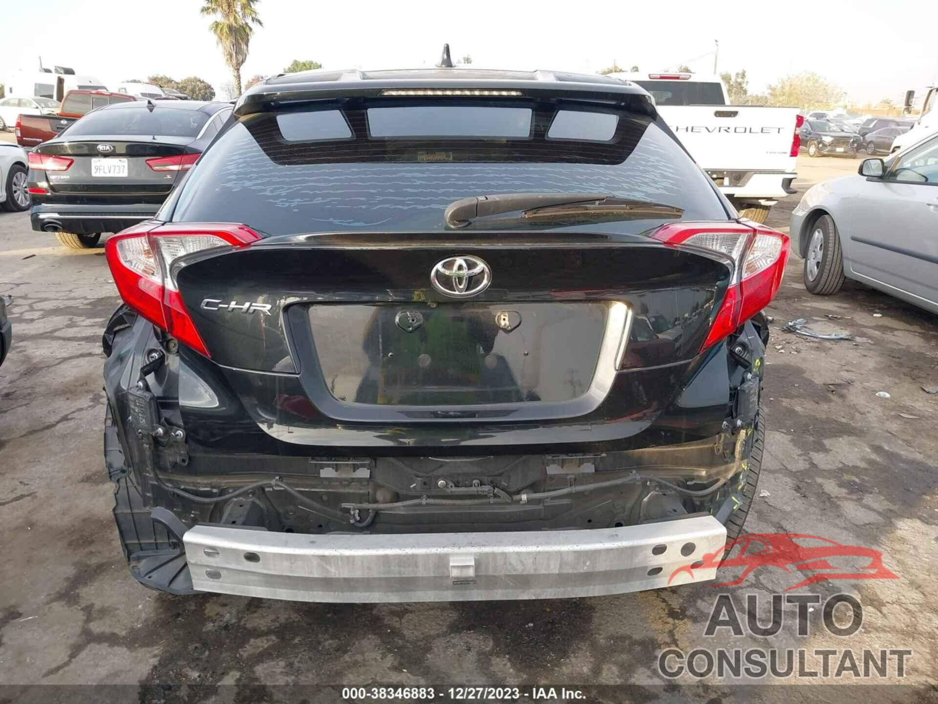 TOYOTA C-HR 2018 - NMTKHMBX7JR011562