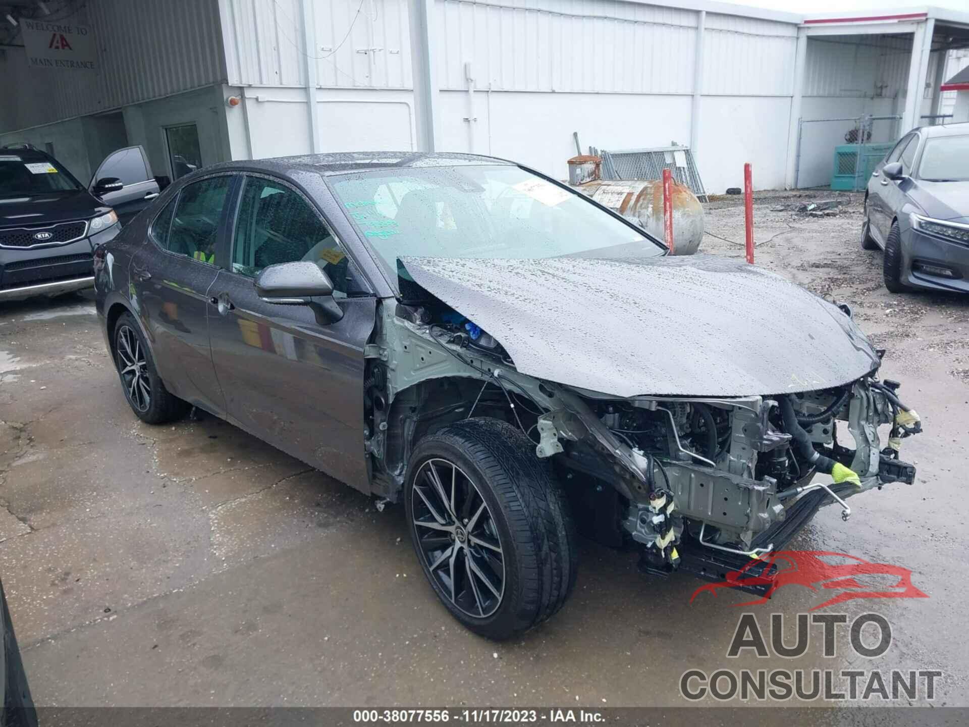 TOYOTA CAMRY 2023 - 4T1G11AK2PU172790