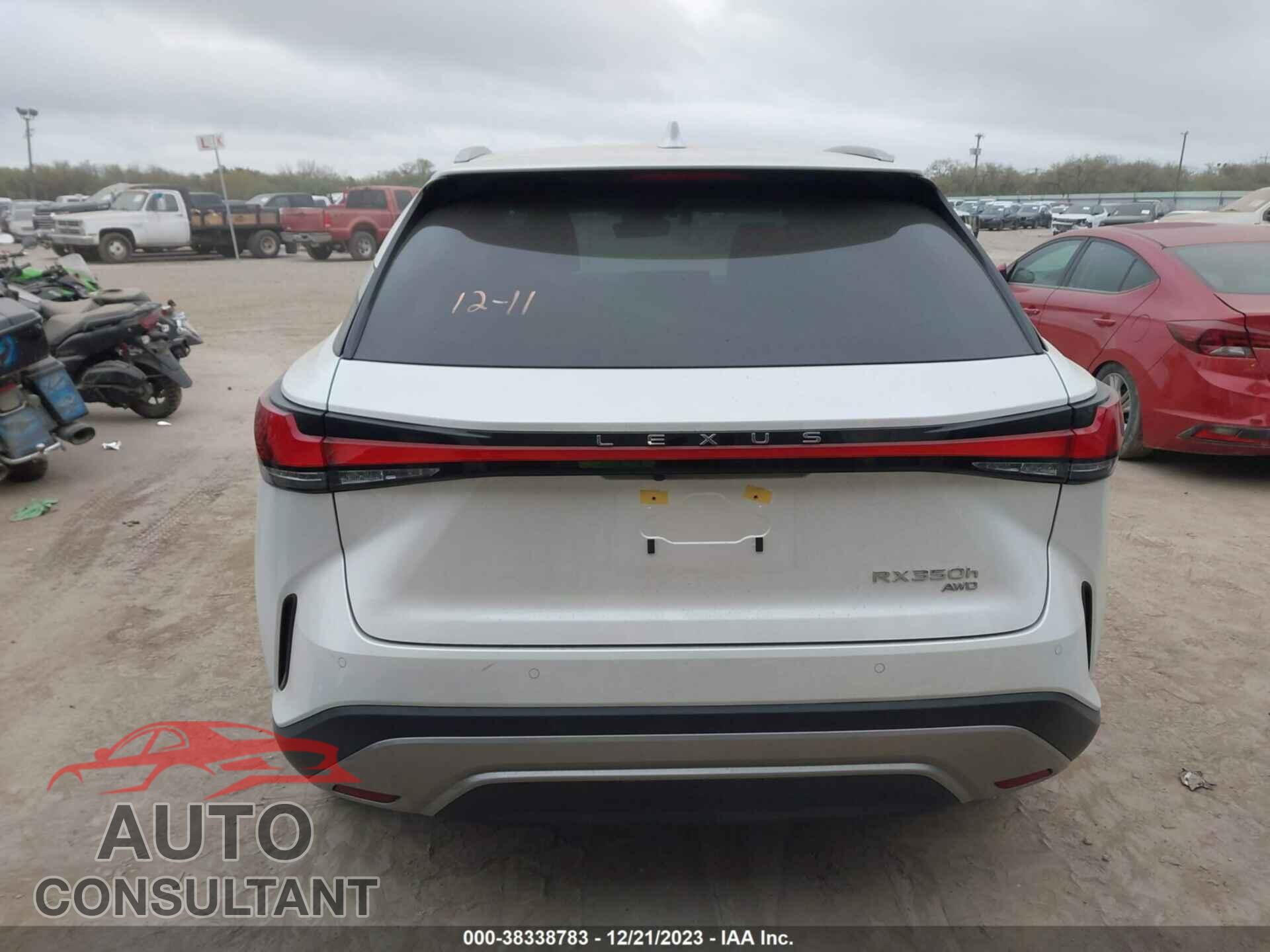 LEXUS RX 2023 - 2T2BBMCA3PC013903