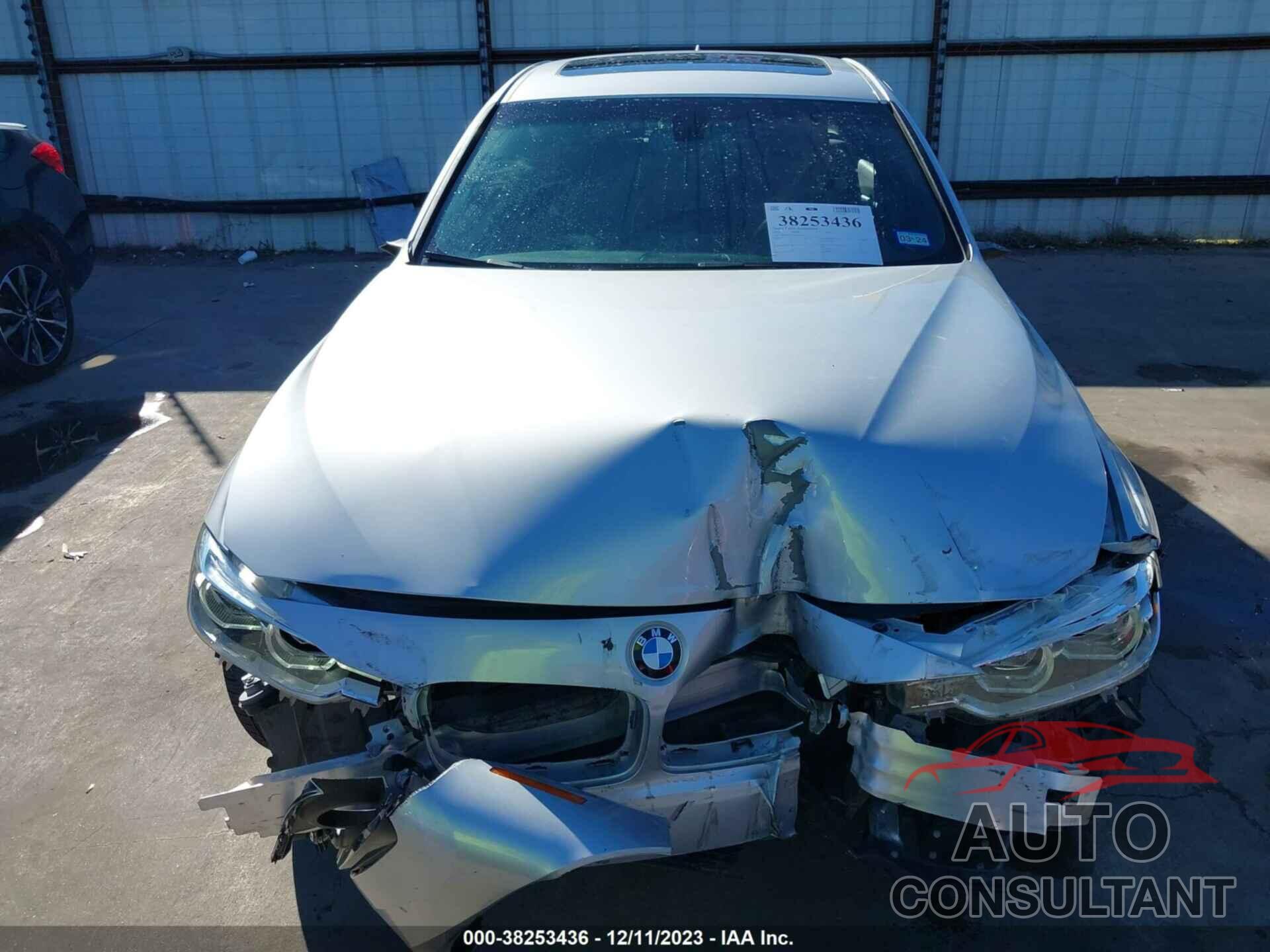 BMW 330E 2018 - WBA8E1C53JA178026