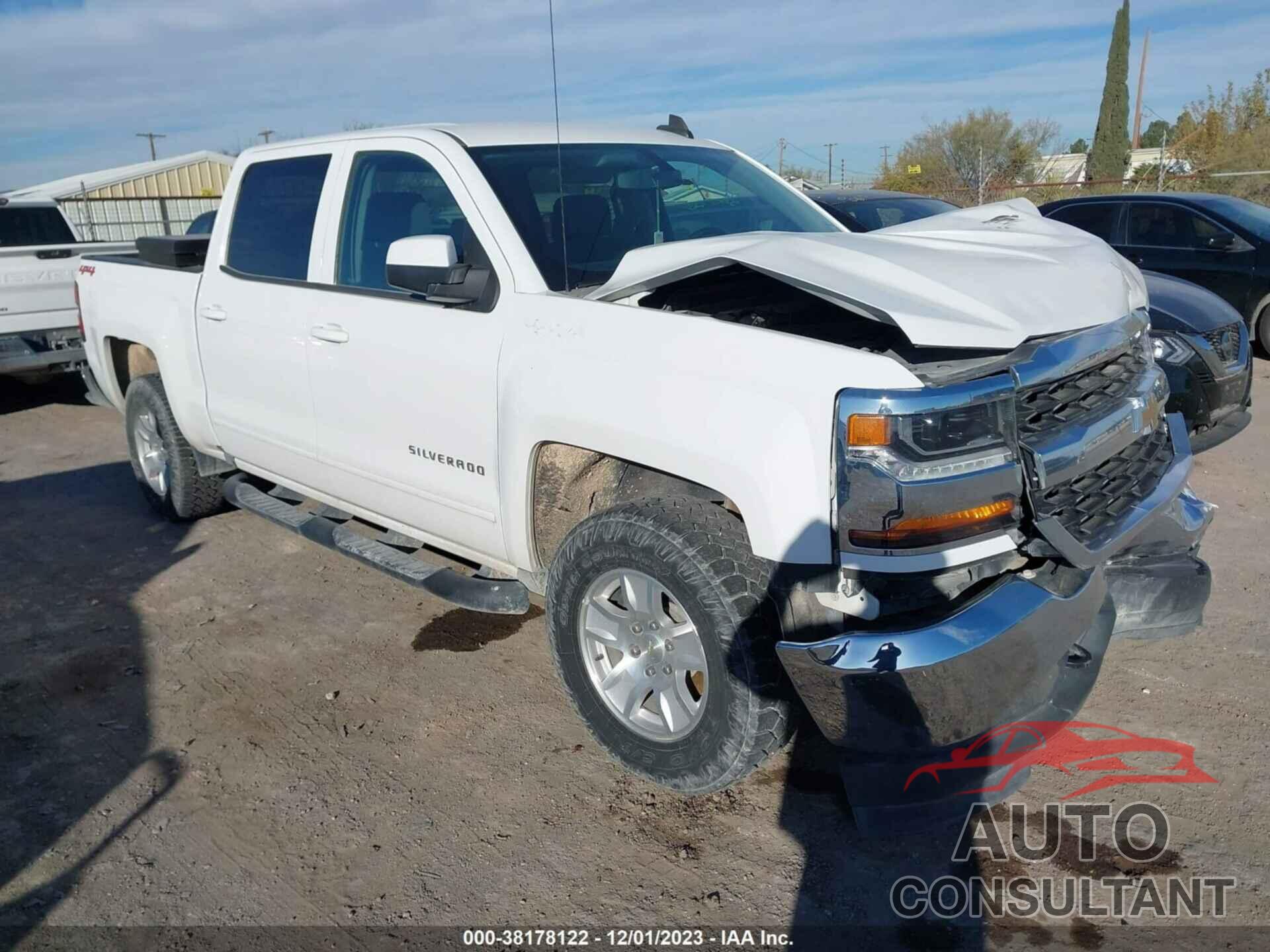 CHEVROLET SILVERADO 1500 2018 - 3GCUKREC6JG347140
