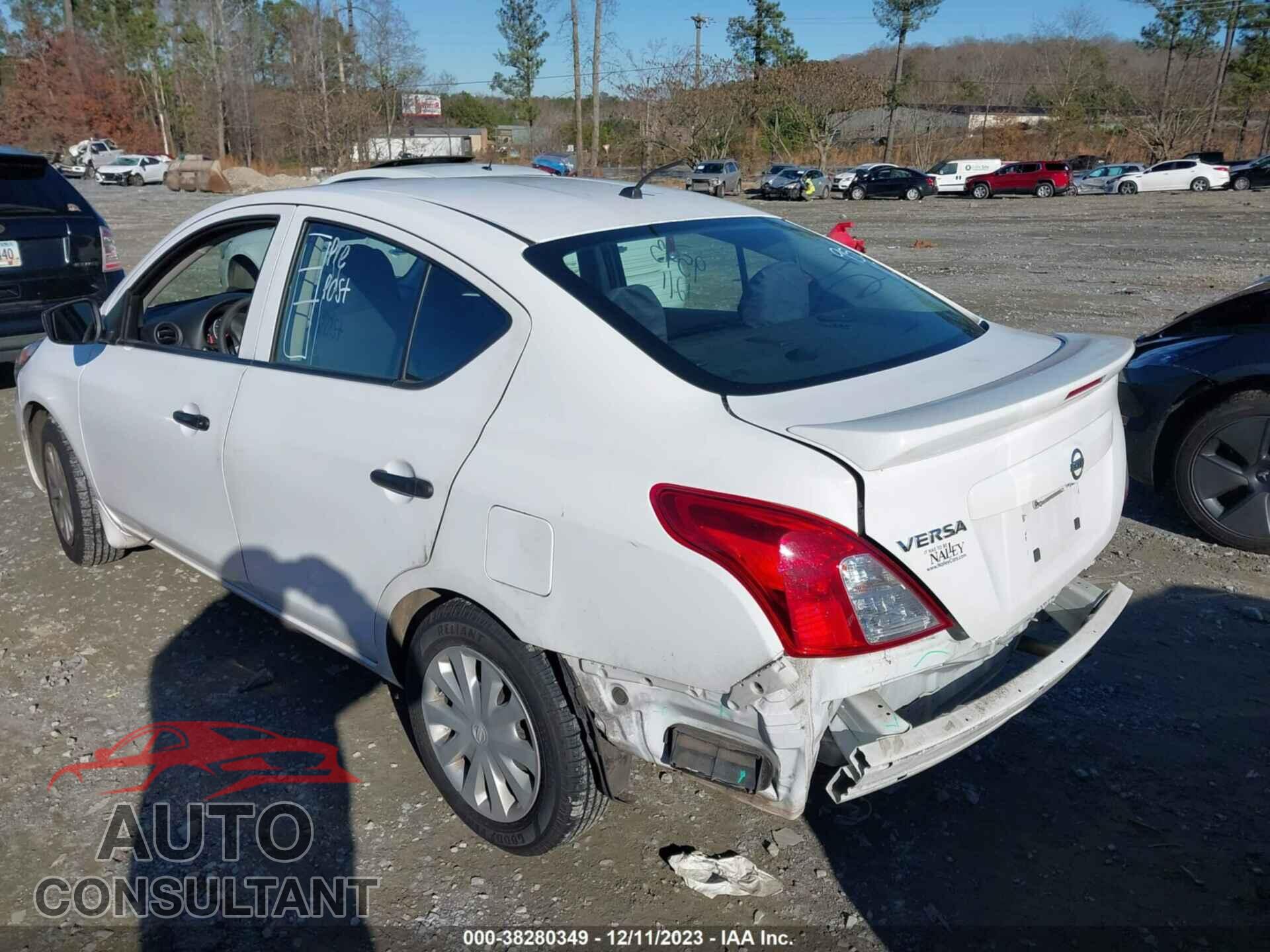 NISSAN VERSA 2017 - 3N1CN7AP3HL886142