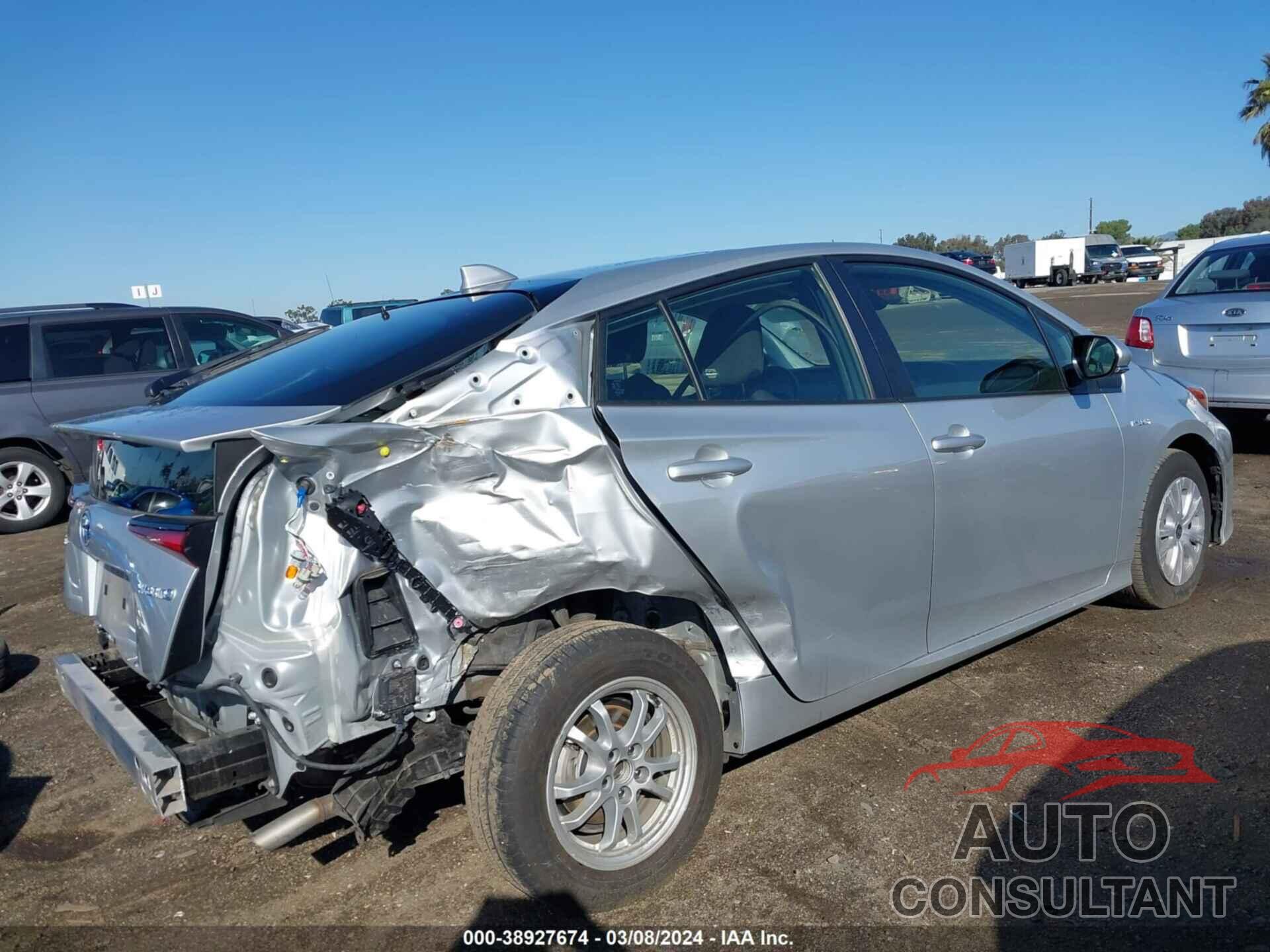 TOYOTA PRIUS 2022 - JTDKAMFU1N3155606