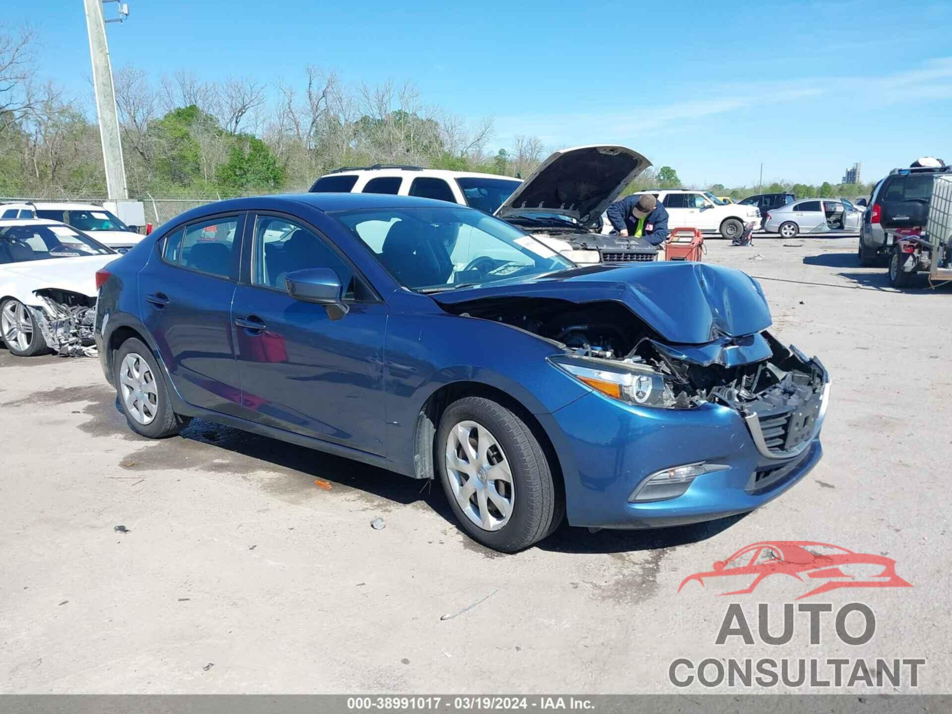 MAZDA 3 2017 - 3MZBN1U76HM136968