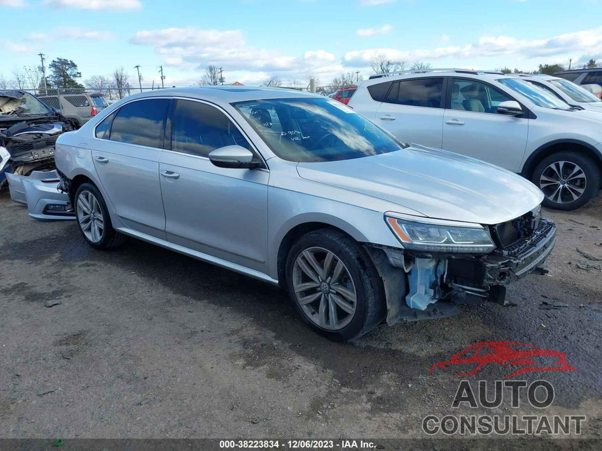 VOLKSWAGEN PASSAT 2016 - 1VWCT7A31GC020771