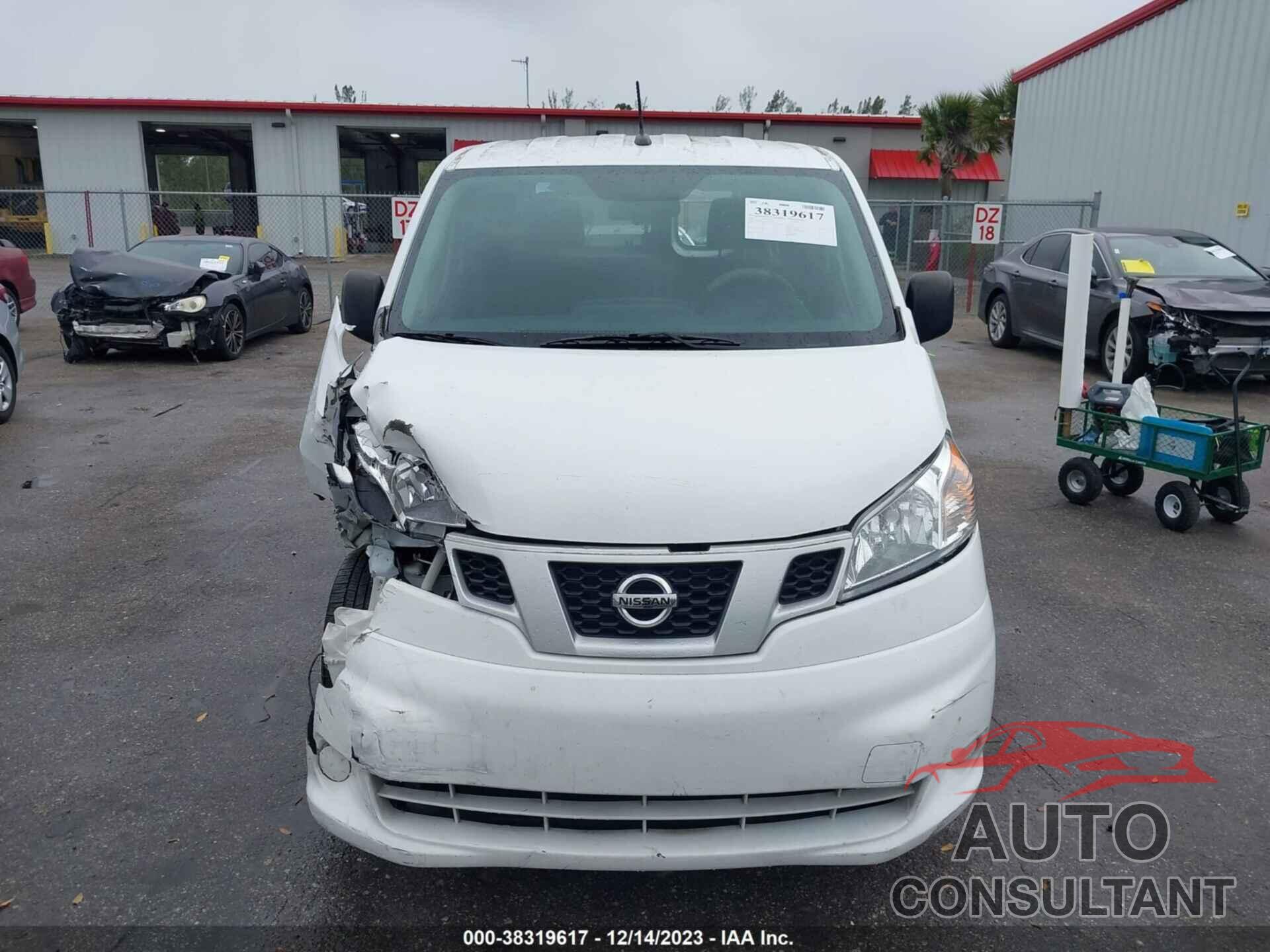 NISSAN NV200 COMPACT CARGO 2020 - 3N6CM0KN0LK693589