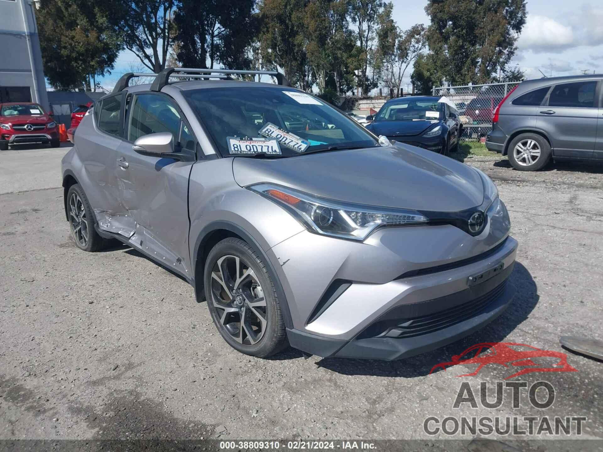 TOYOTA C-HR 2019 - JTNKHMBX6K1048033