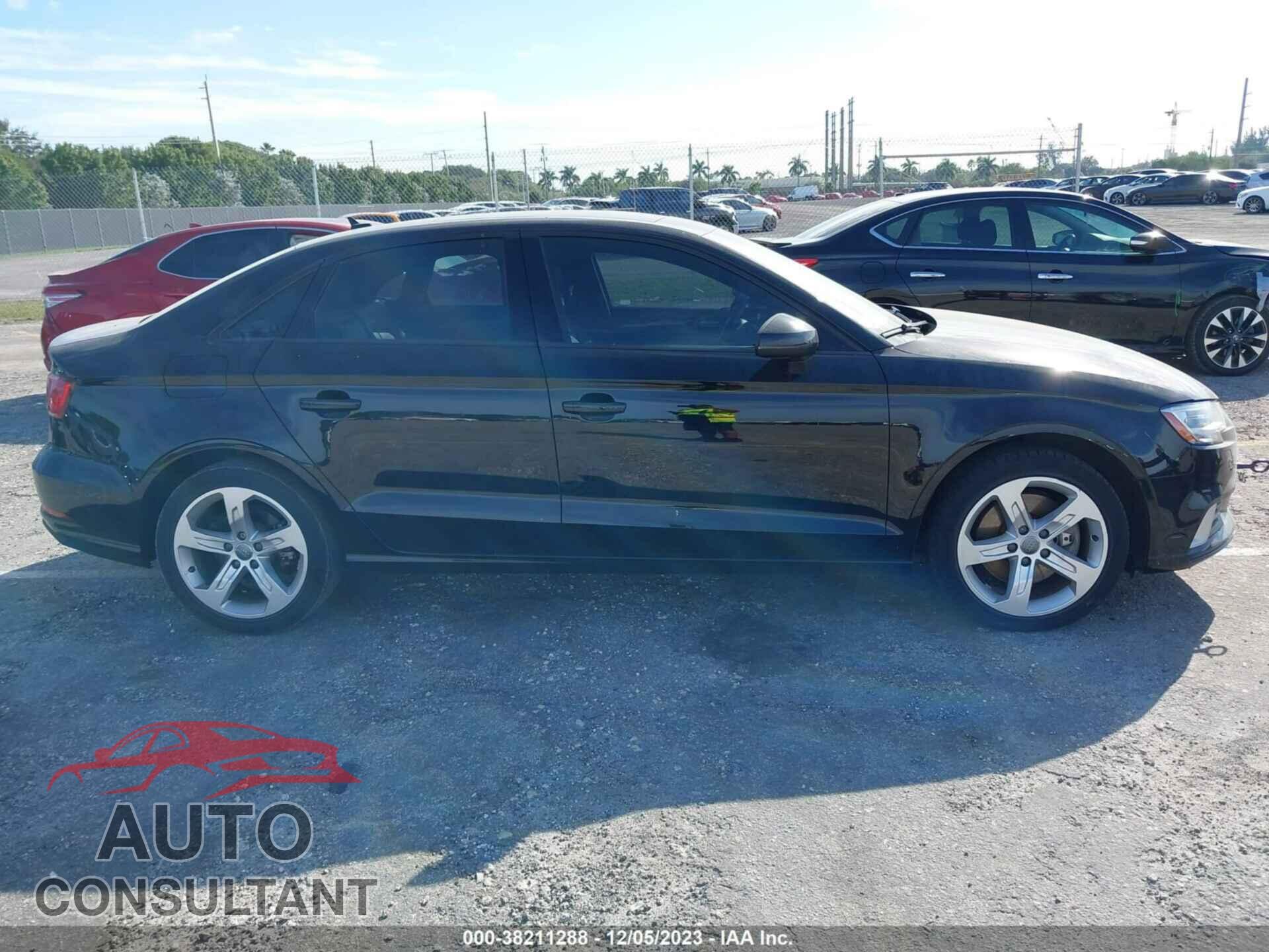 AUDI A3 2017 - WAUAUGFF8H1036972