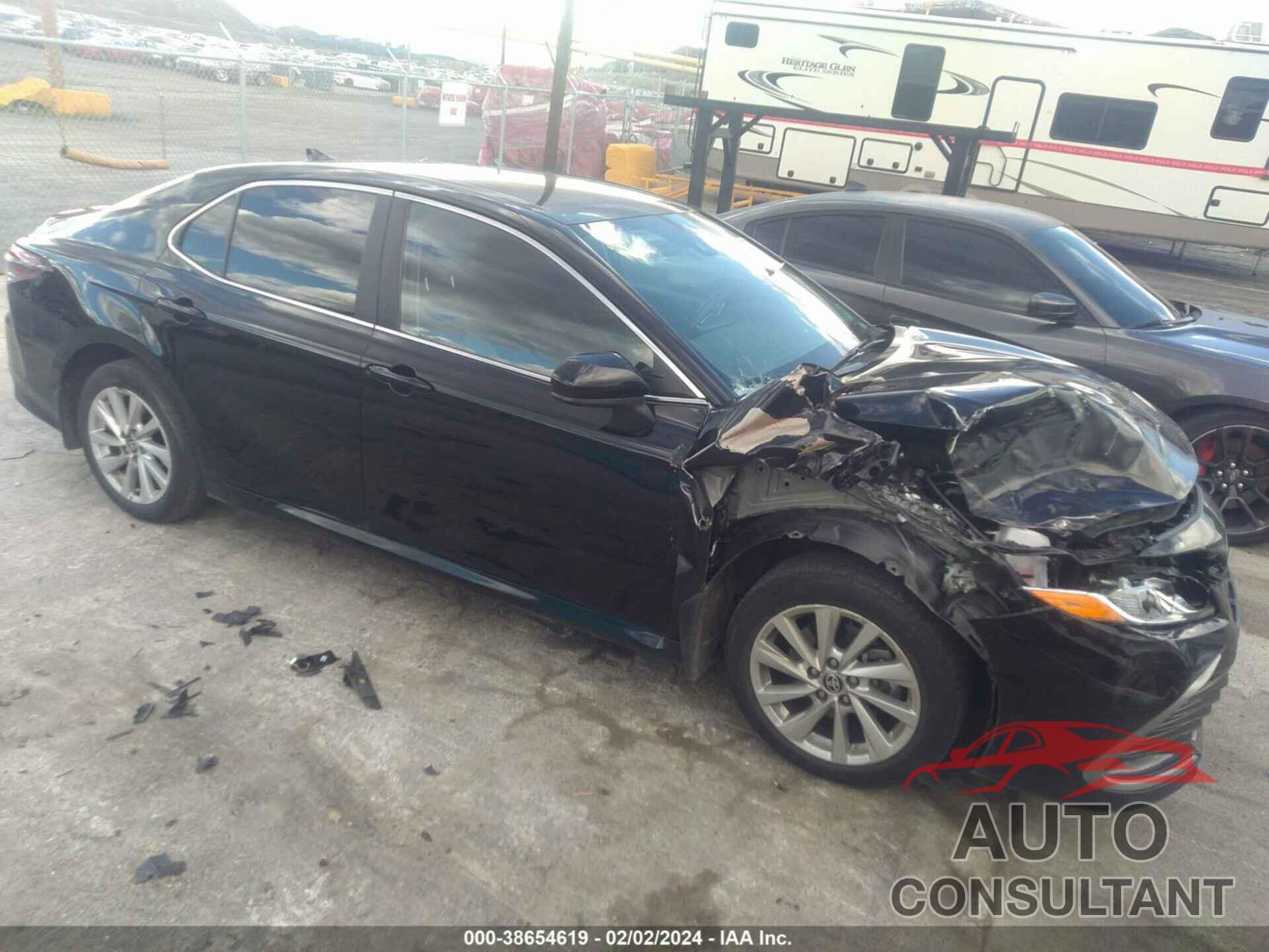 TOYOTA CAMRY 2023 - 4T1C11AK1PU137947