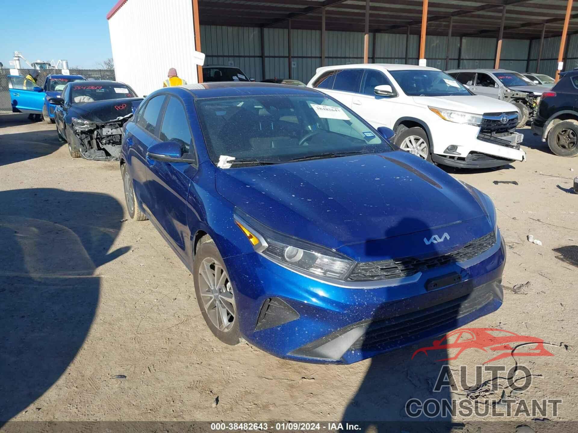 KIA FORTE 2023 - 3KPF24AD9PE683850