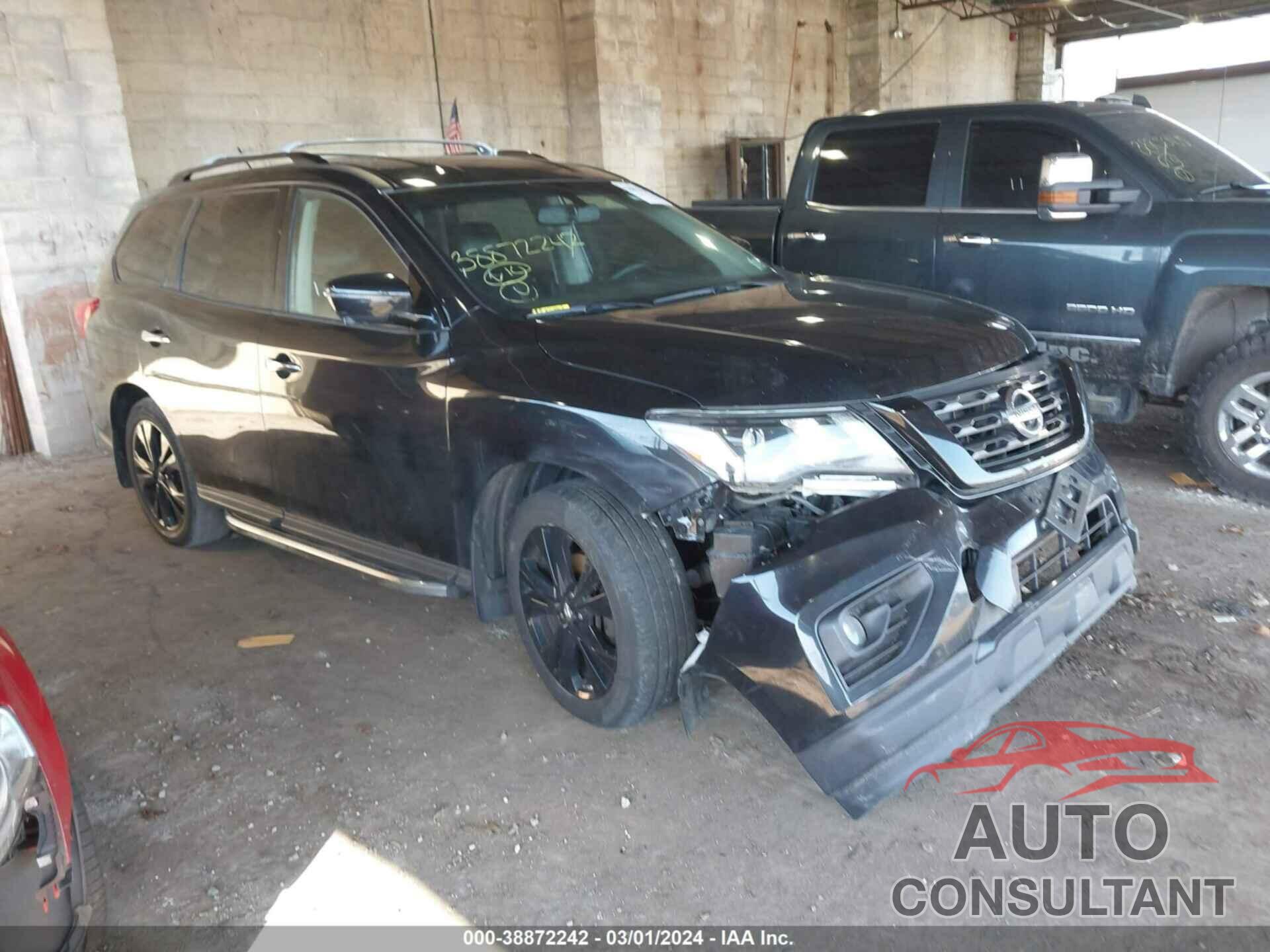 NISSAN PATHFINDER 2018 - 5N1DR2MM7JC637804