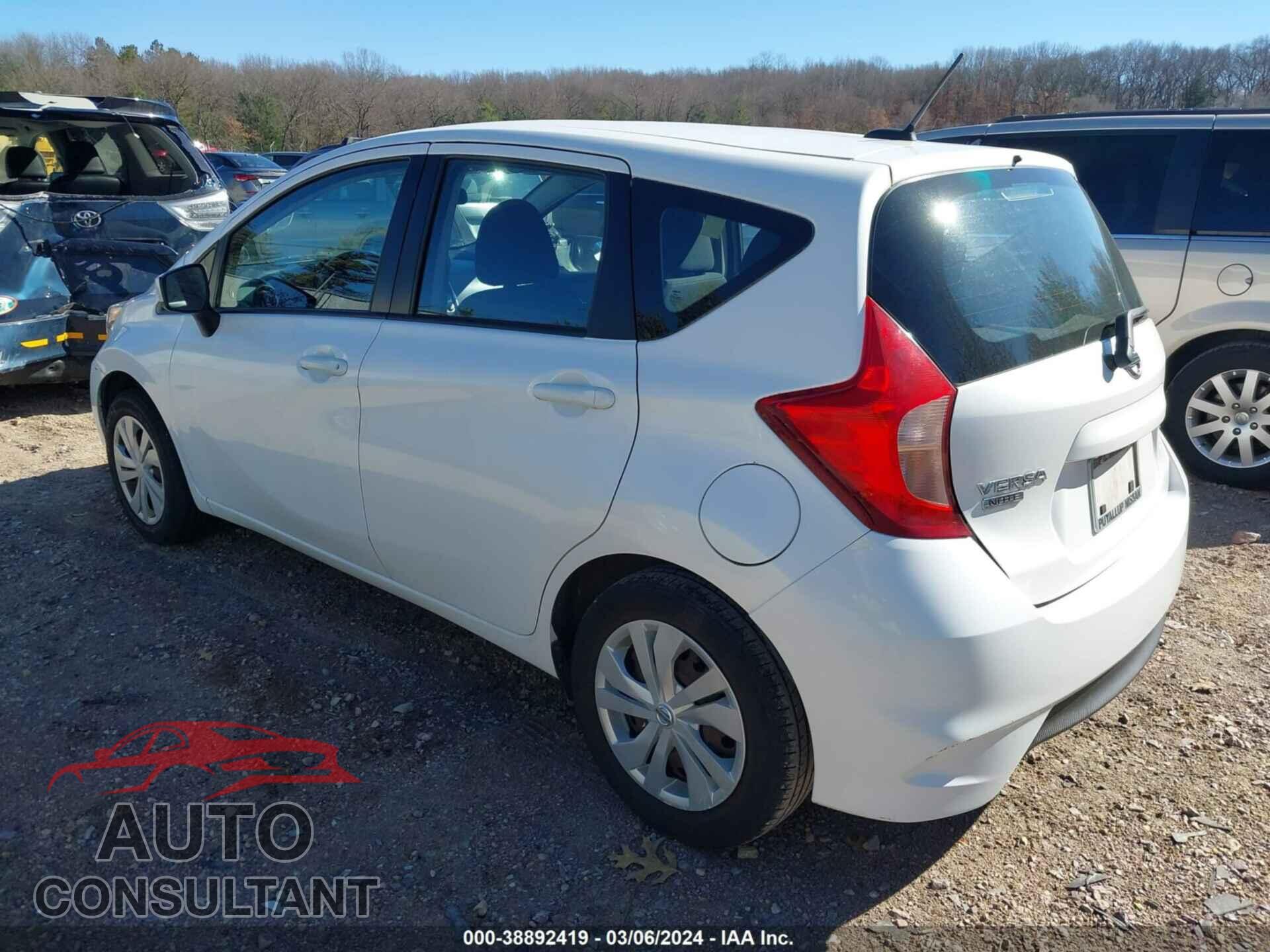 NISSAN VERSA NOTE 2017 - 3N1CE2CP1HL375545
