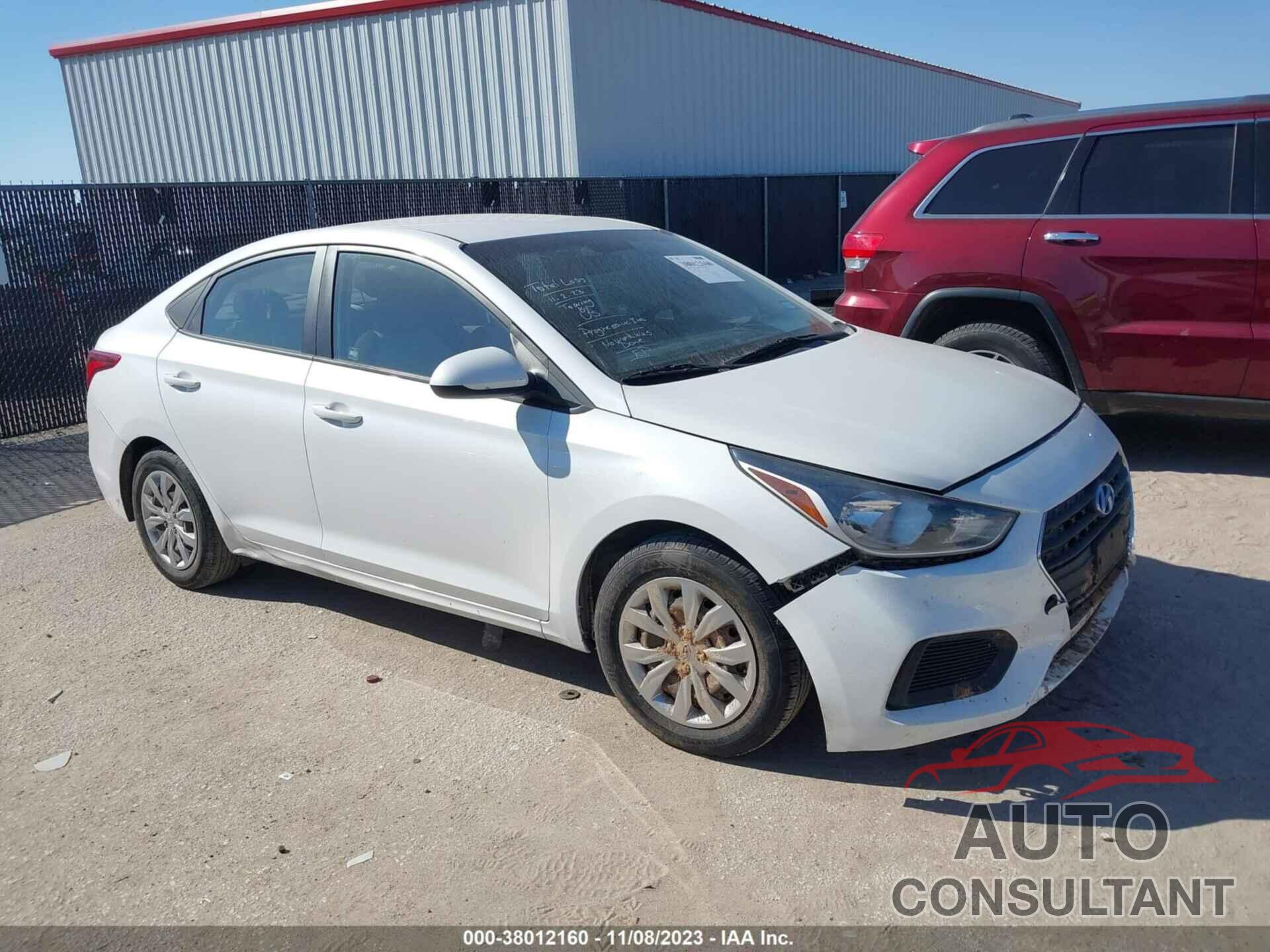 HYUNDAI ACCENT 2018 - 3KPC24A31JE011220