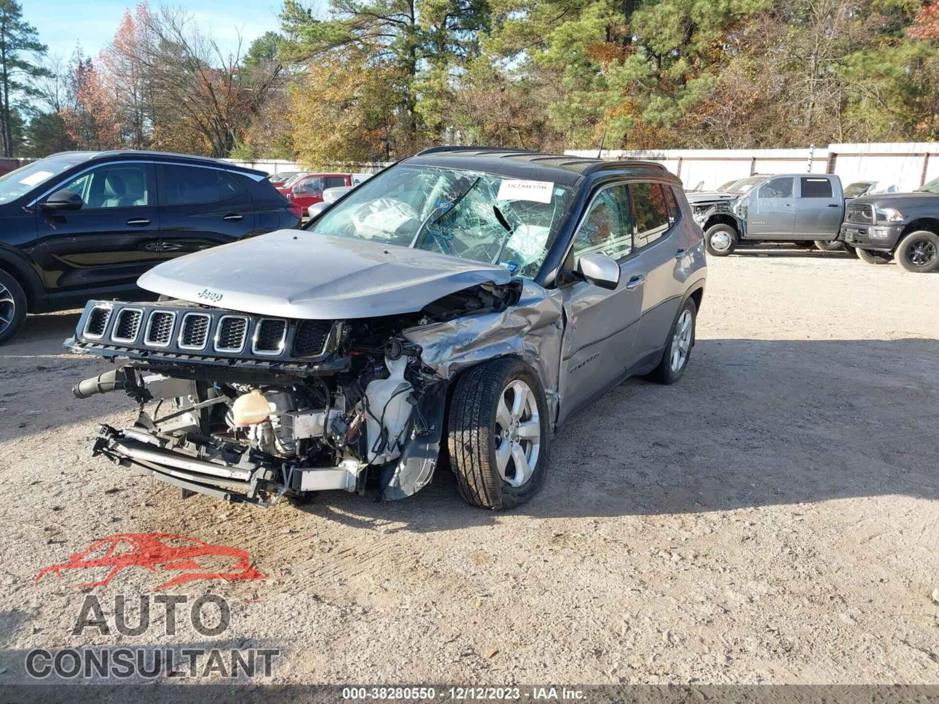 JEEP COMPASS 2018 - 3C4NJDBB4JT231867