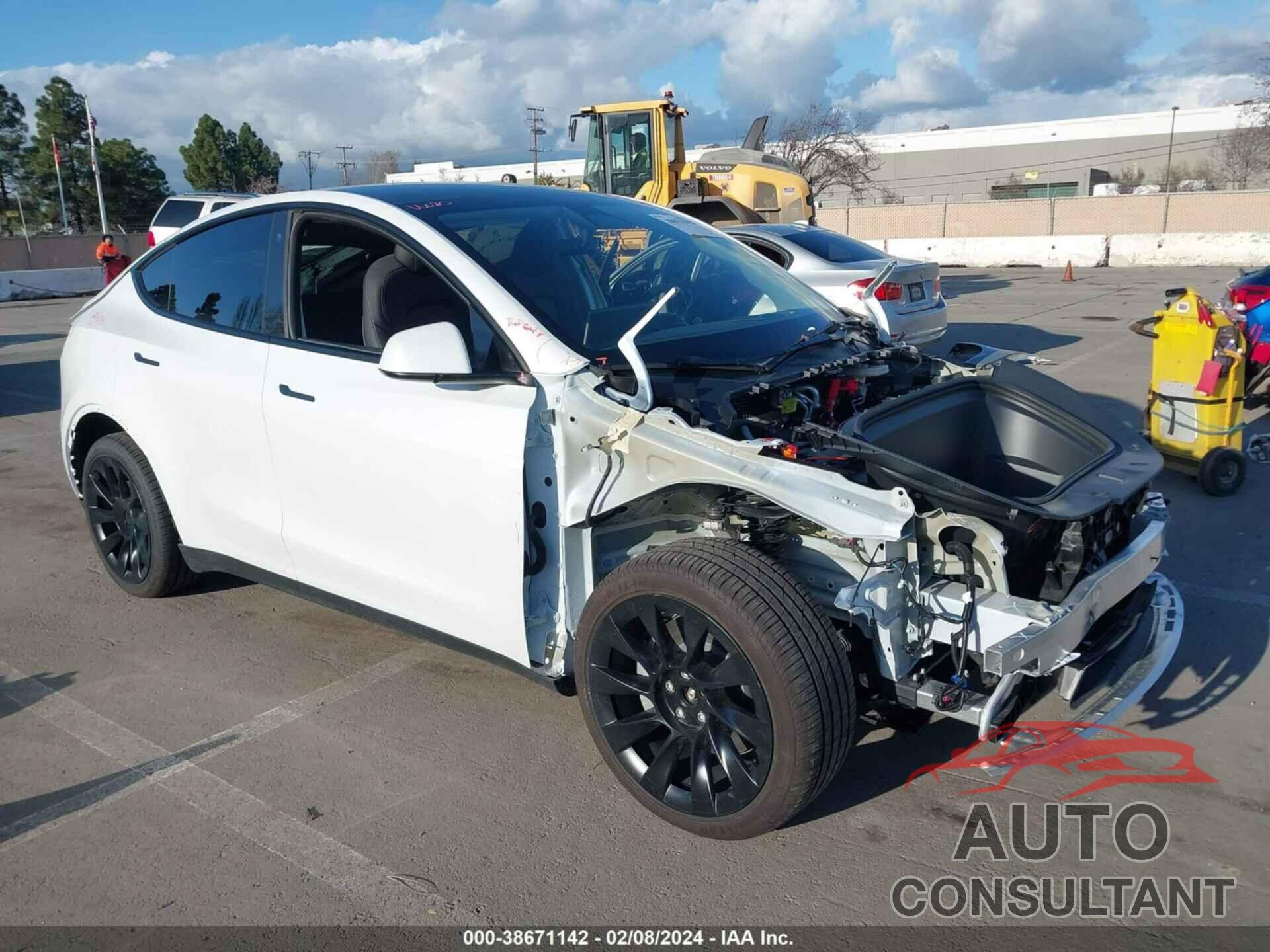 TESLA MODEL Y 2023 - 7SAYGDEEXPF639883