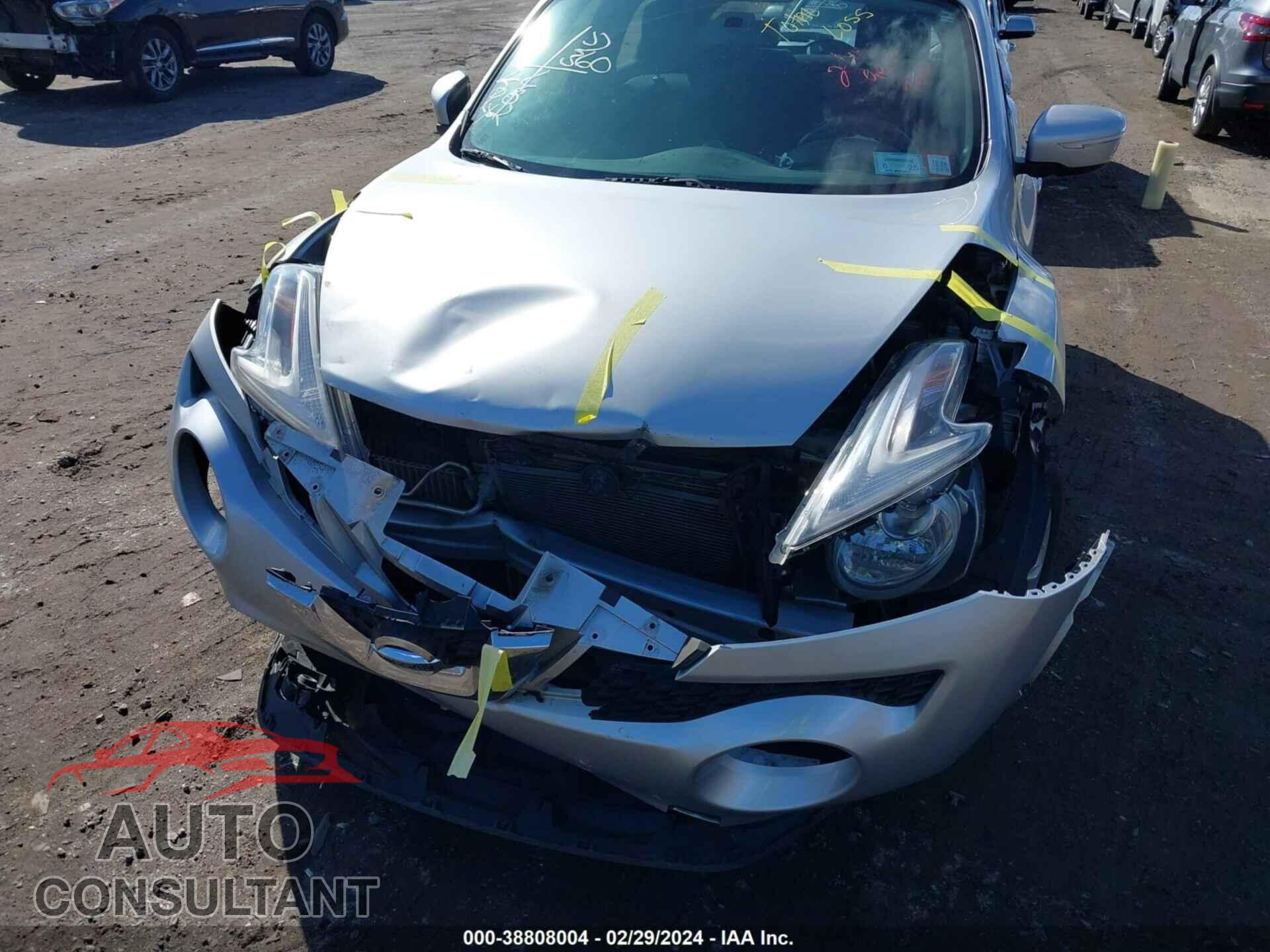 NISSAN JUKE 2017 - JN8AF5MR5HT705707