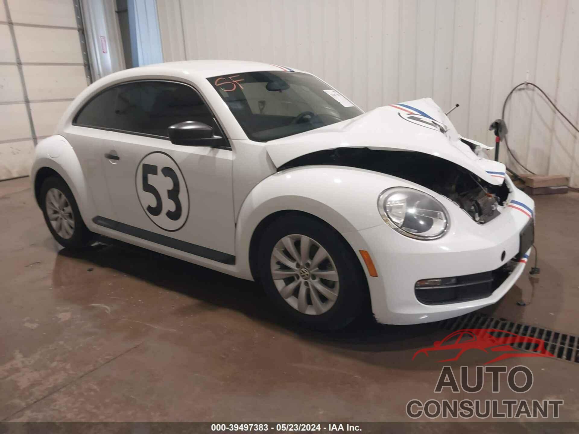 VOLKSWAGEN BEETLE 2015 - 3VWF17AT7FM654361