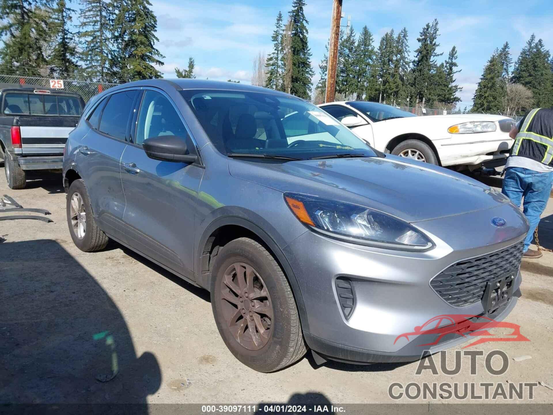 FORD ESCAPE 2022 - 1FMCU9G60NUB91950