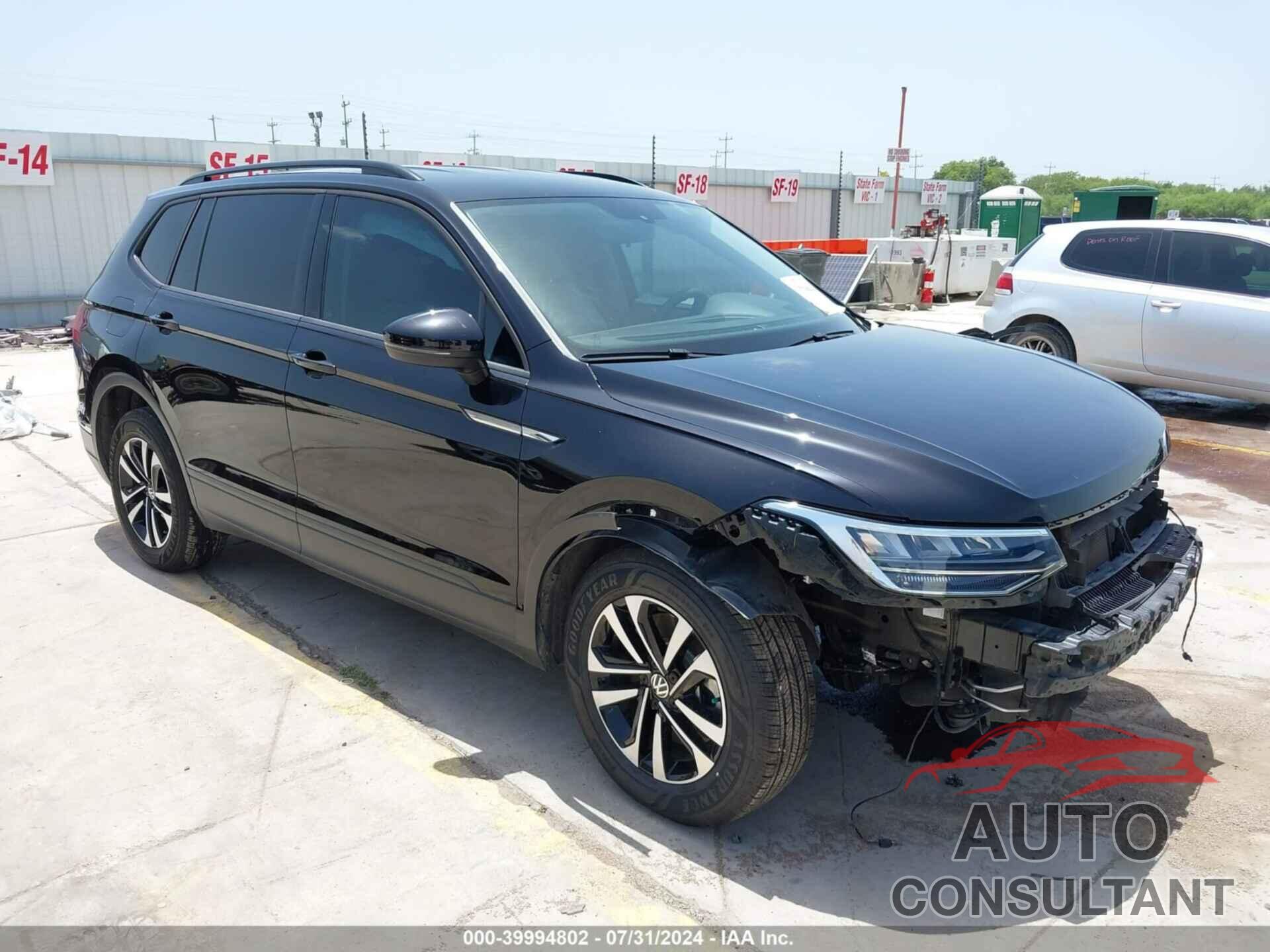 VOLKSWAGEN TIGUAN 2023 - 3VVRB7AX7PM092495