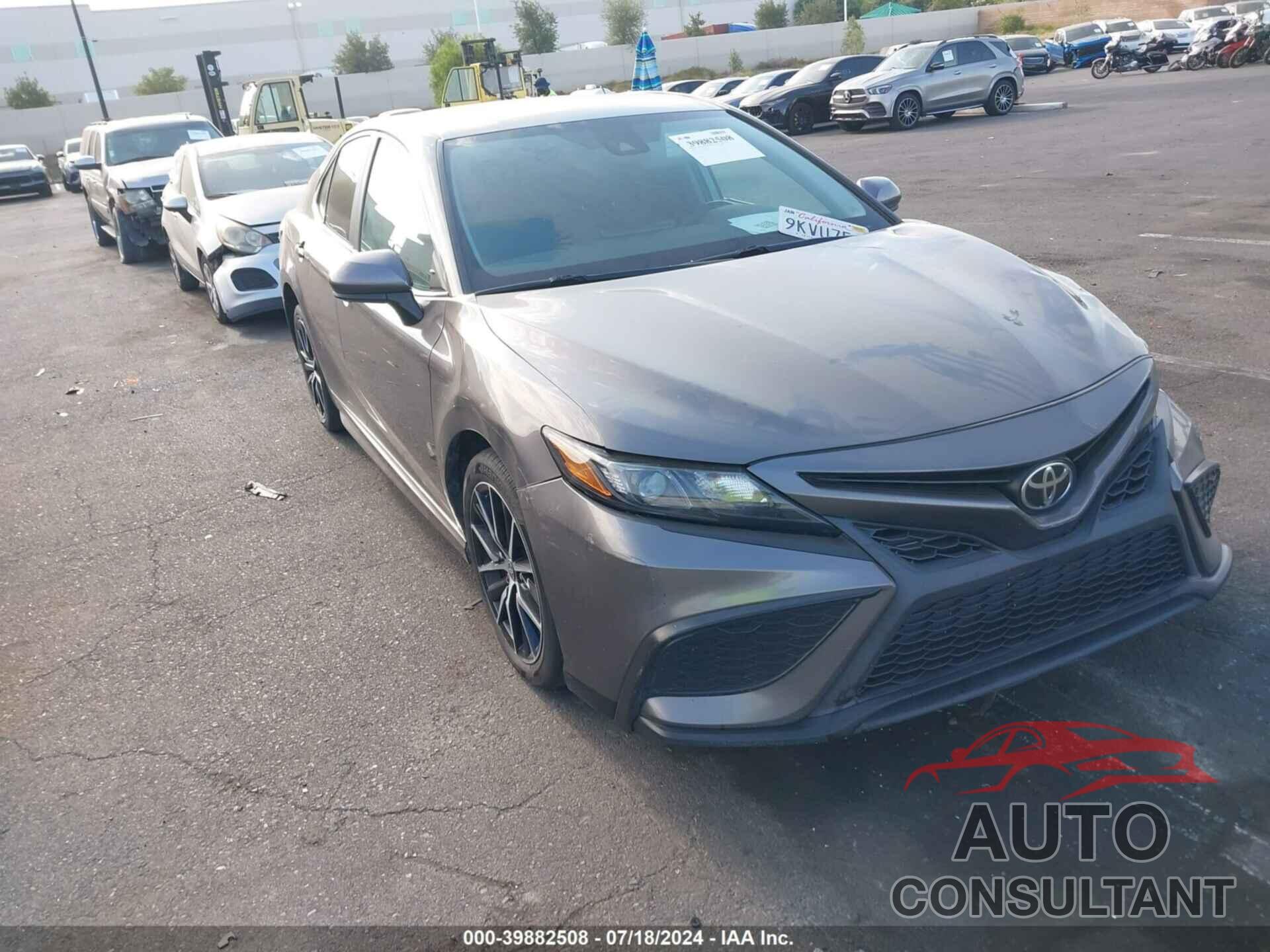 TOYOTA CAMRY 2021 - 4T1G11AK7MU540456