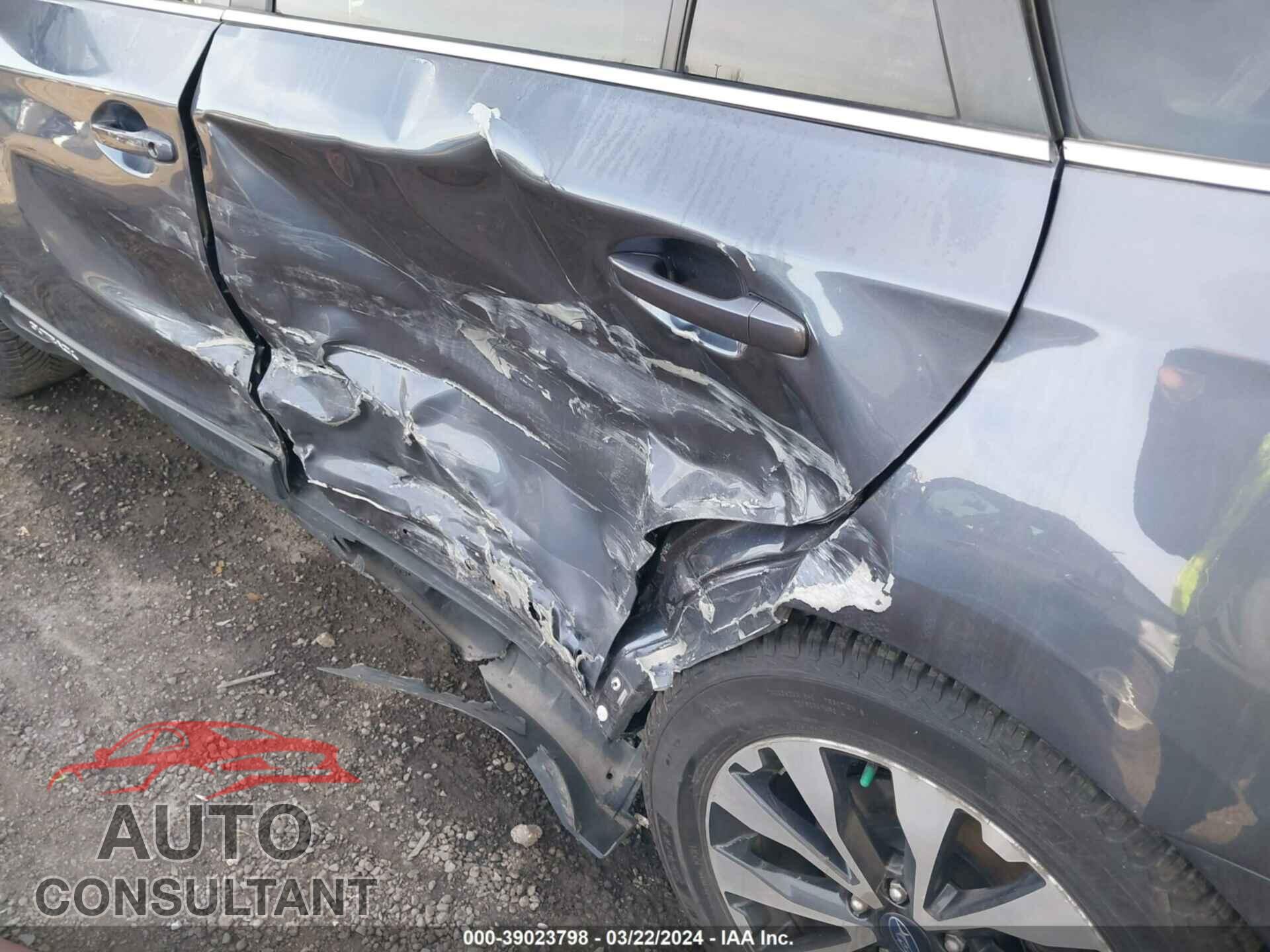 SUBARU OUTBACK 2016 - 4S4BSAJC0G3243507