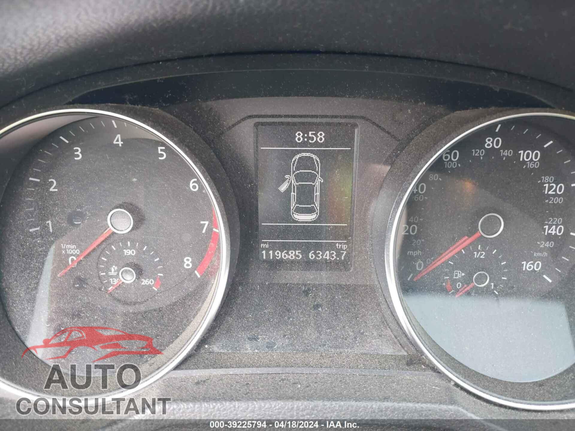 VOLKSWAGEN PASSAT 2017 - 1VWAT7A37HC016667