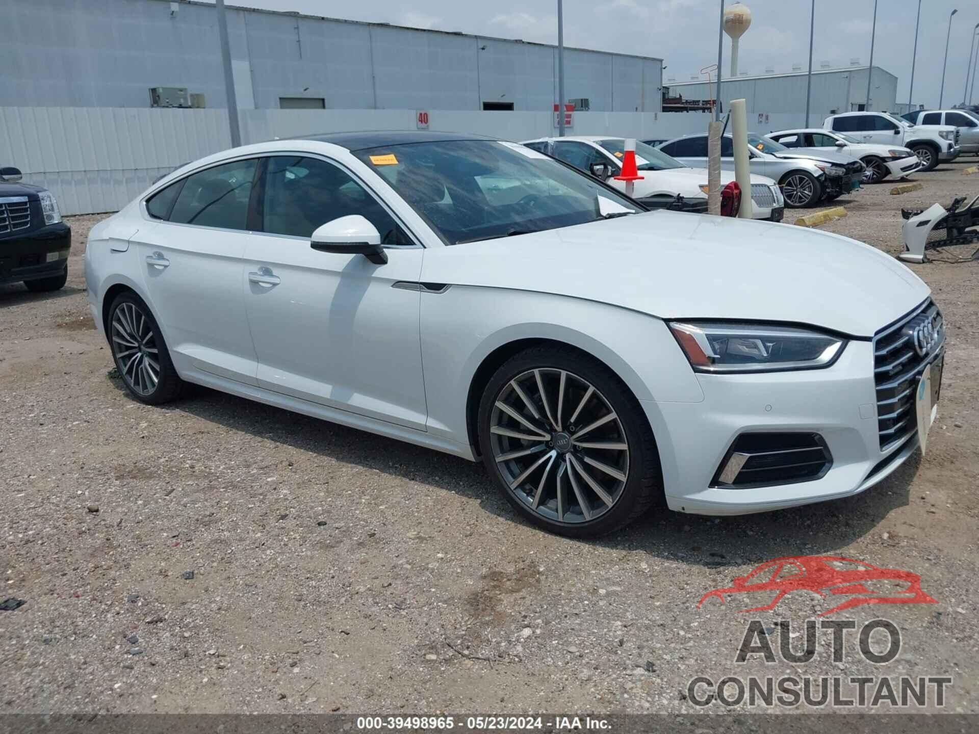 AUDI A5 2018 - WAUBNCF5XJA004158