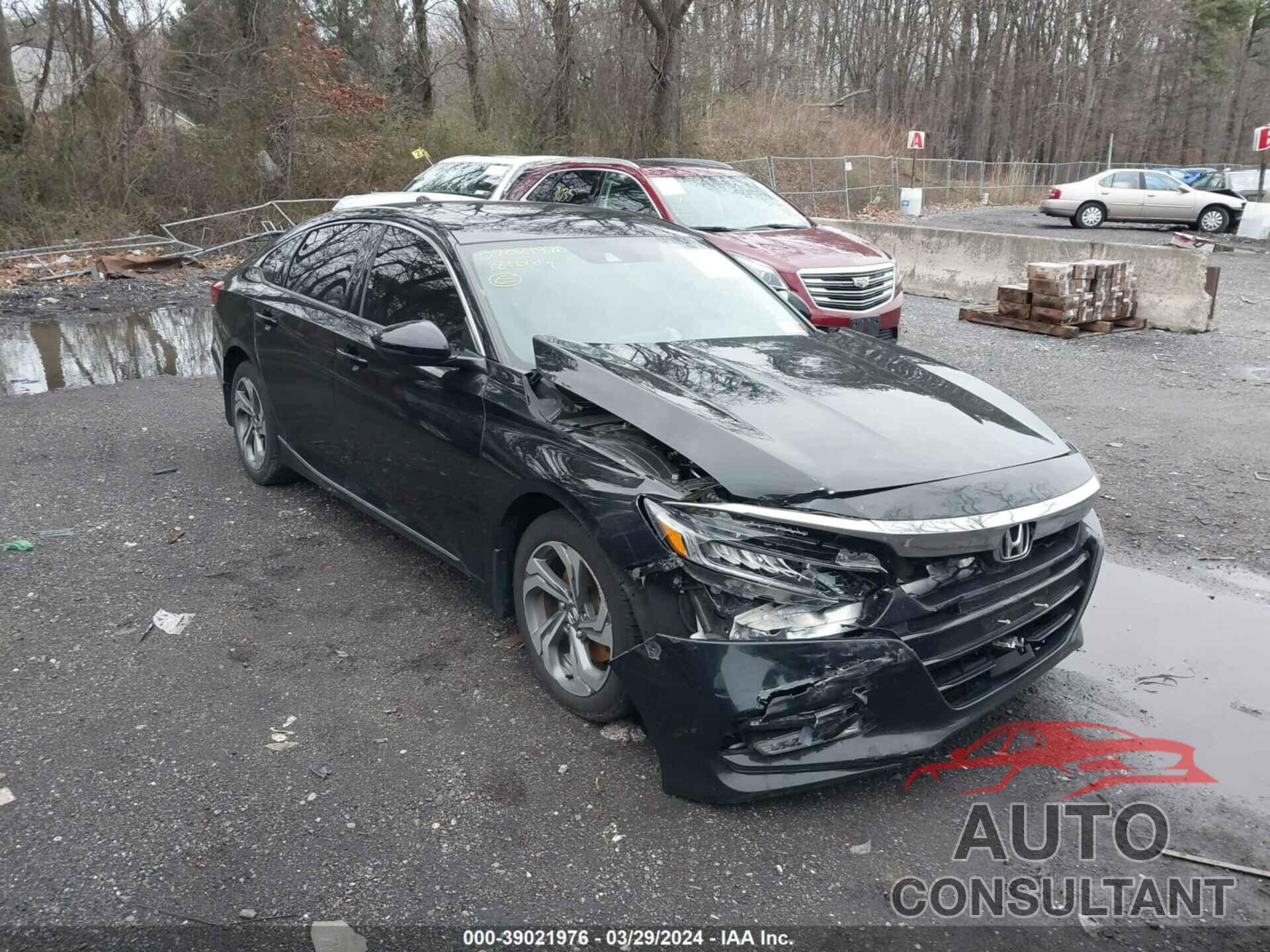 HONDA ACCORD 2018 - 1HGCV2F58JA031992