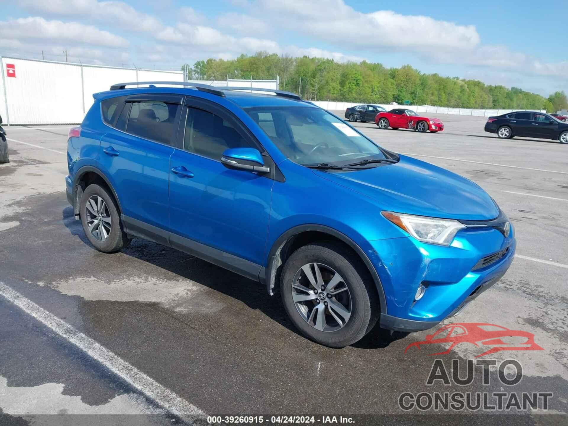 TOYOTA RAV4 2017 - JTMWFREV7HD094285
