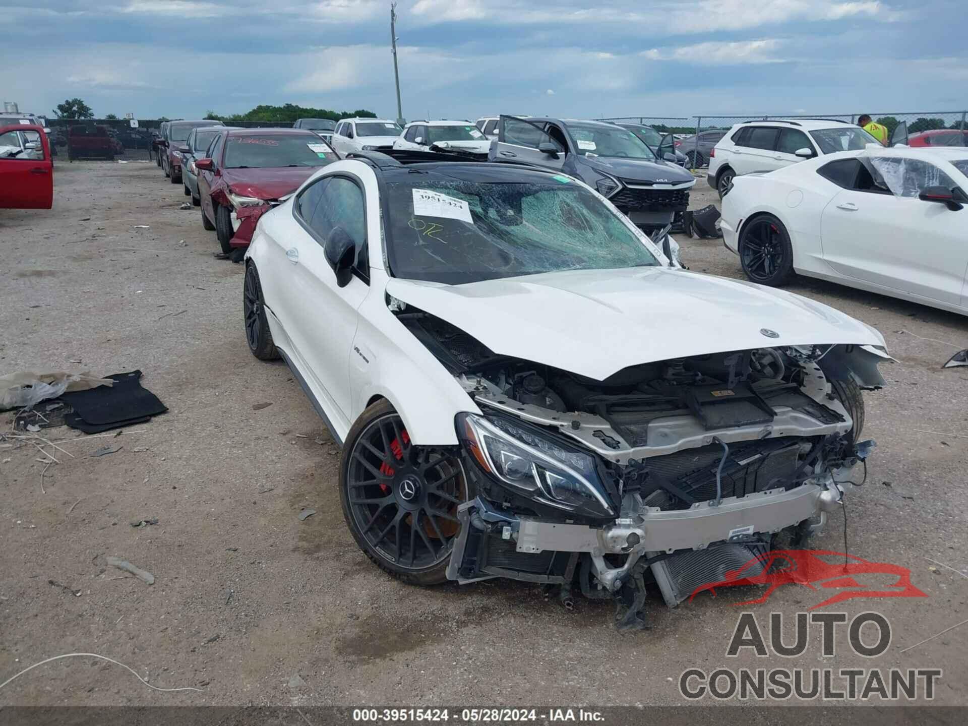 MERCEDES-BENZ AMG C 63 2018 - WDDWJ8HB1JF678434