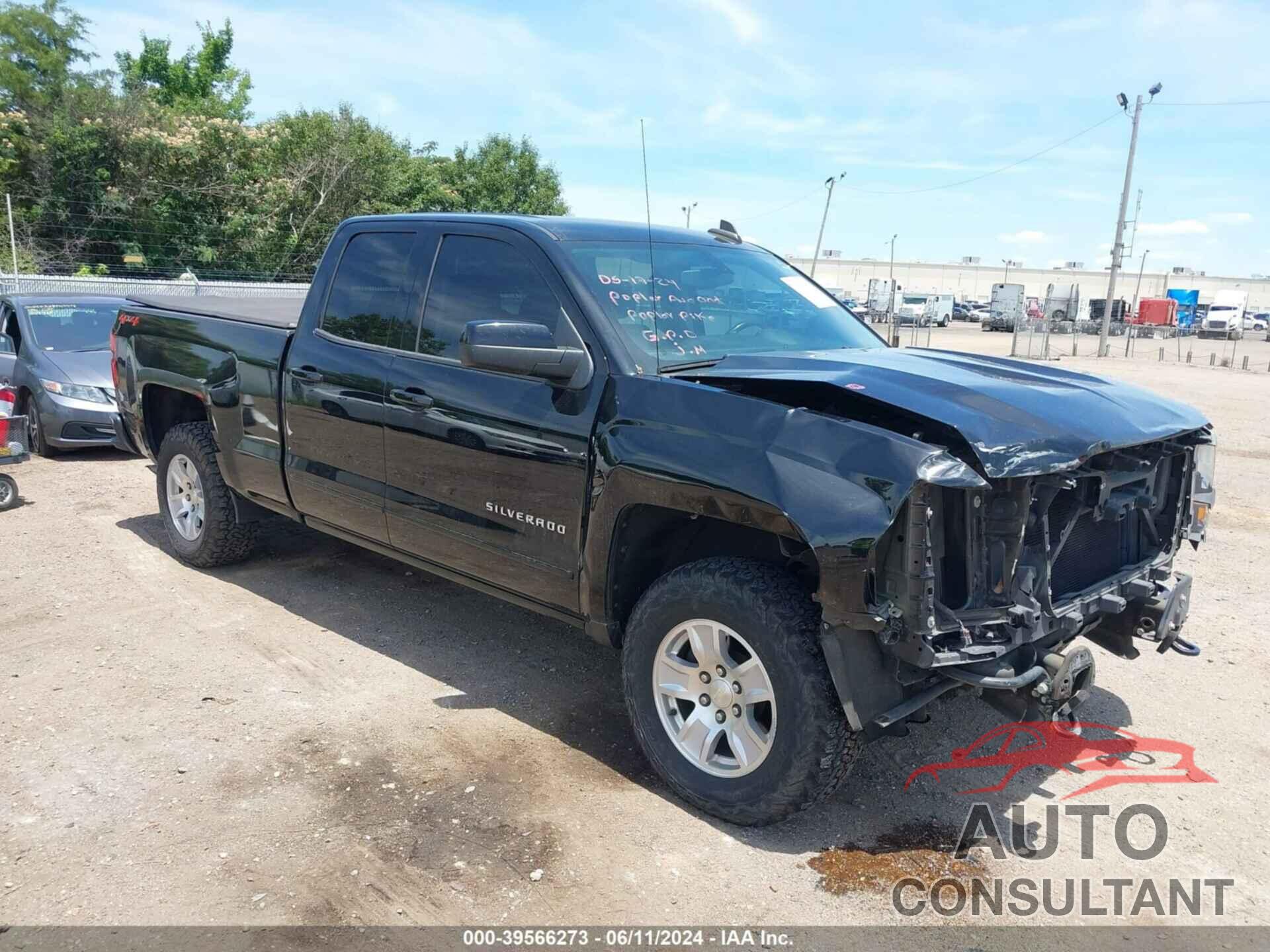 CHEVROLET SILVERADO 1500 2018 - 1GCVKREH6JZ313408