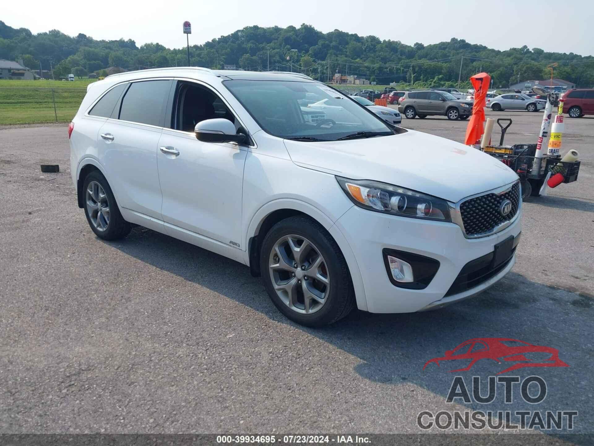 KIA SORENTO 2016 - 5XYPKDA54GG141071