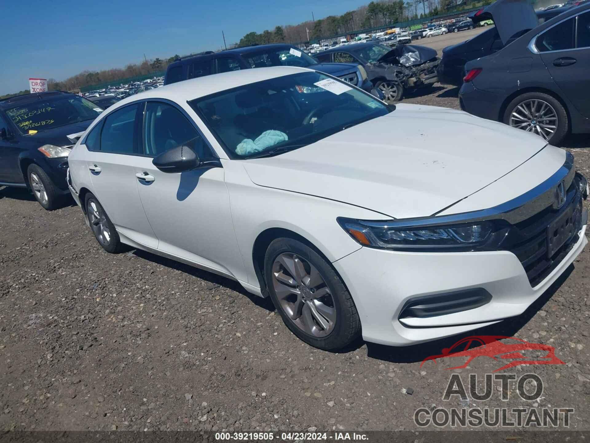 HONDA ACCORD 2018 - 1HGCV1F15JA261349