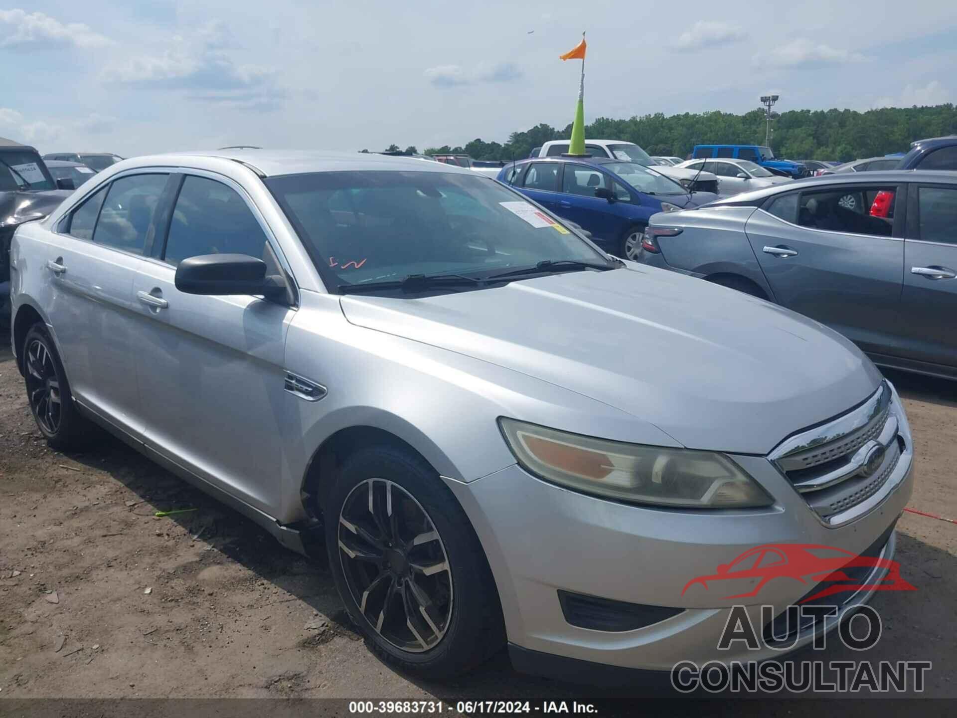 FORD TAURUS 2011 - 1FAHP2DW9BG179423