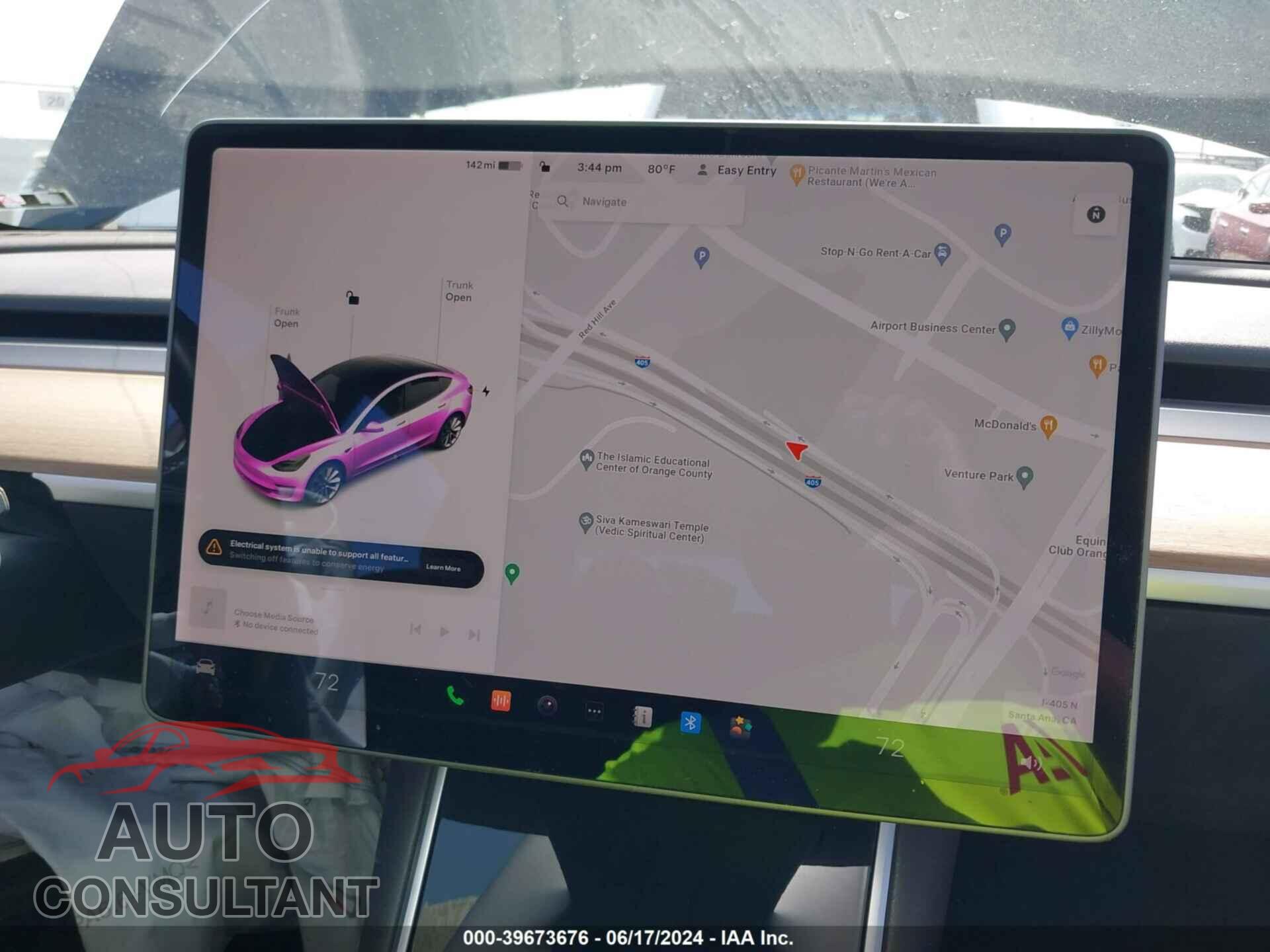 TESLA MODEL 3 2018 - 5YJ3E1EA9JF060352
