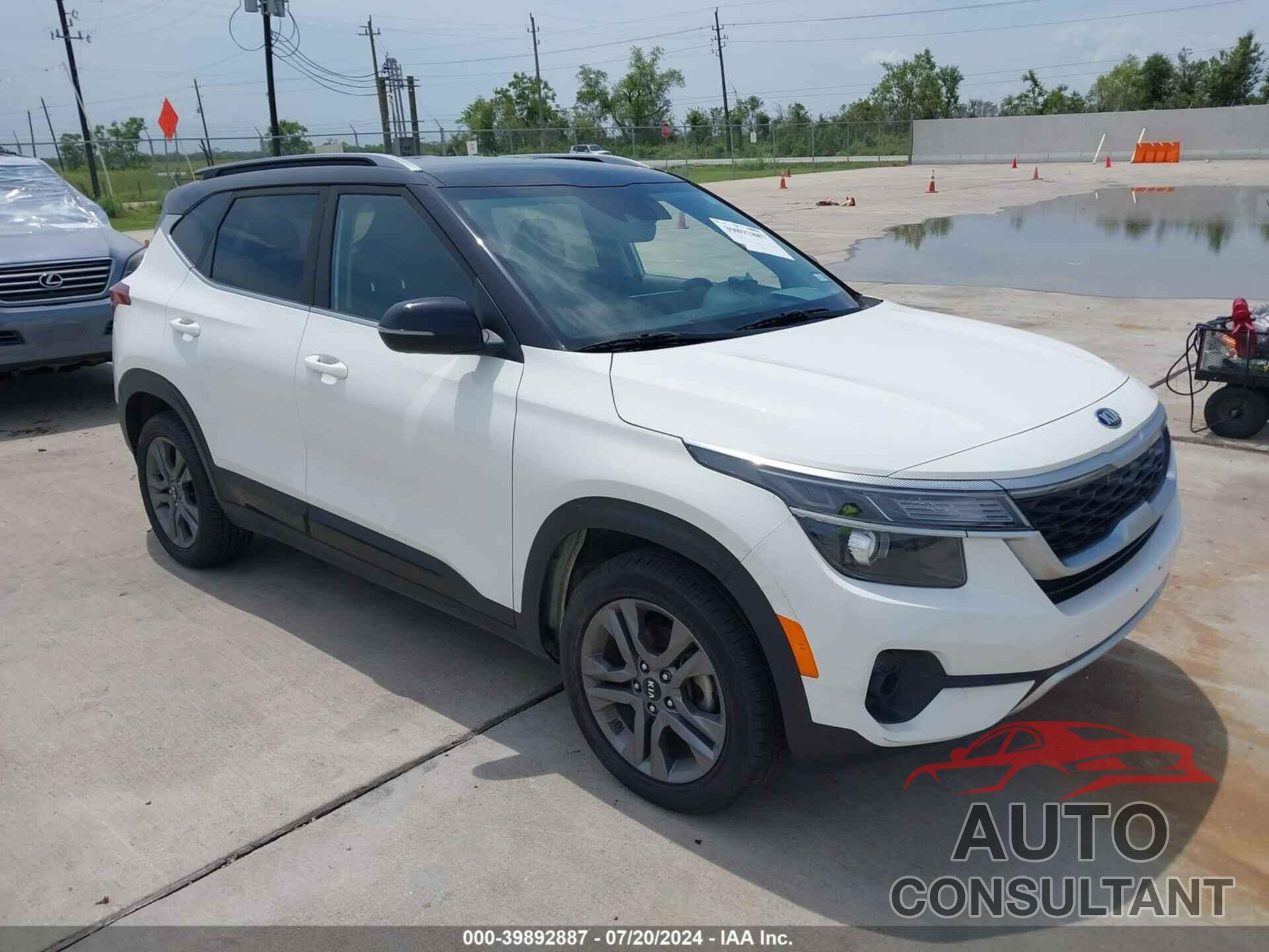 KIA SELTOS 2021 - KNDEU2AA4M7141809