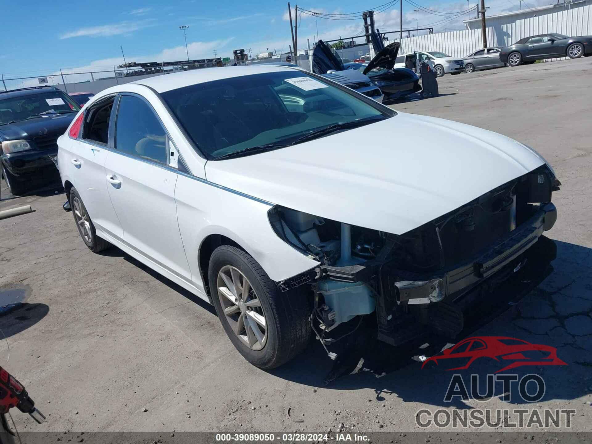 HYUNDAI SONATA 2018 - 5NPE24AF2JH699582