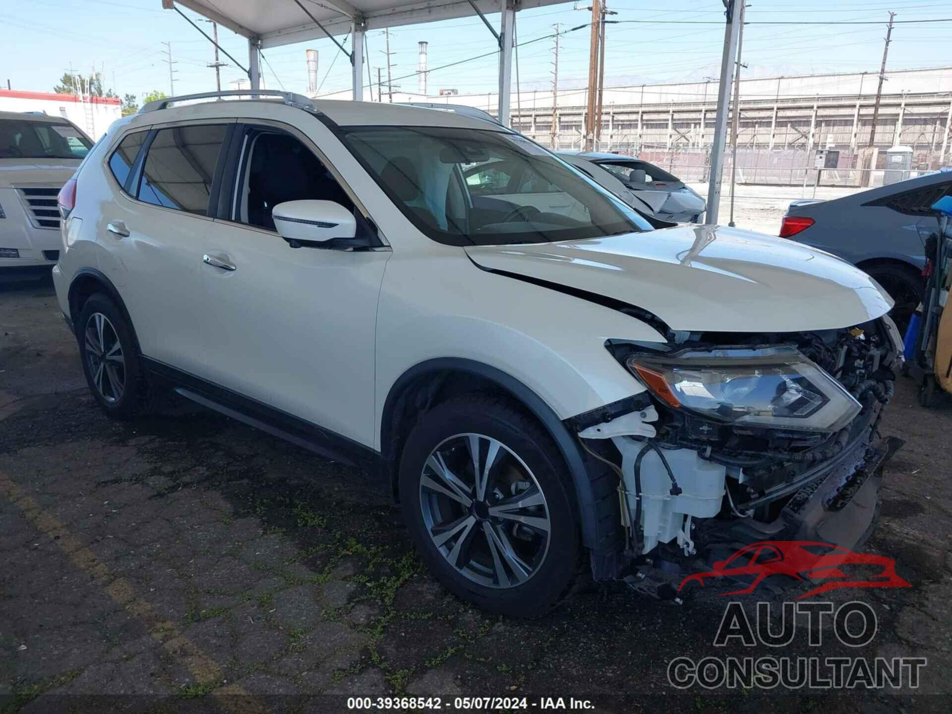 NISSAN ROGUE 2019 - JN8AT2MT1KW260181