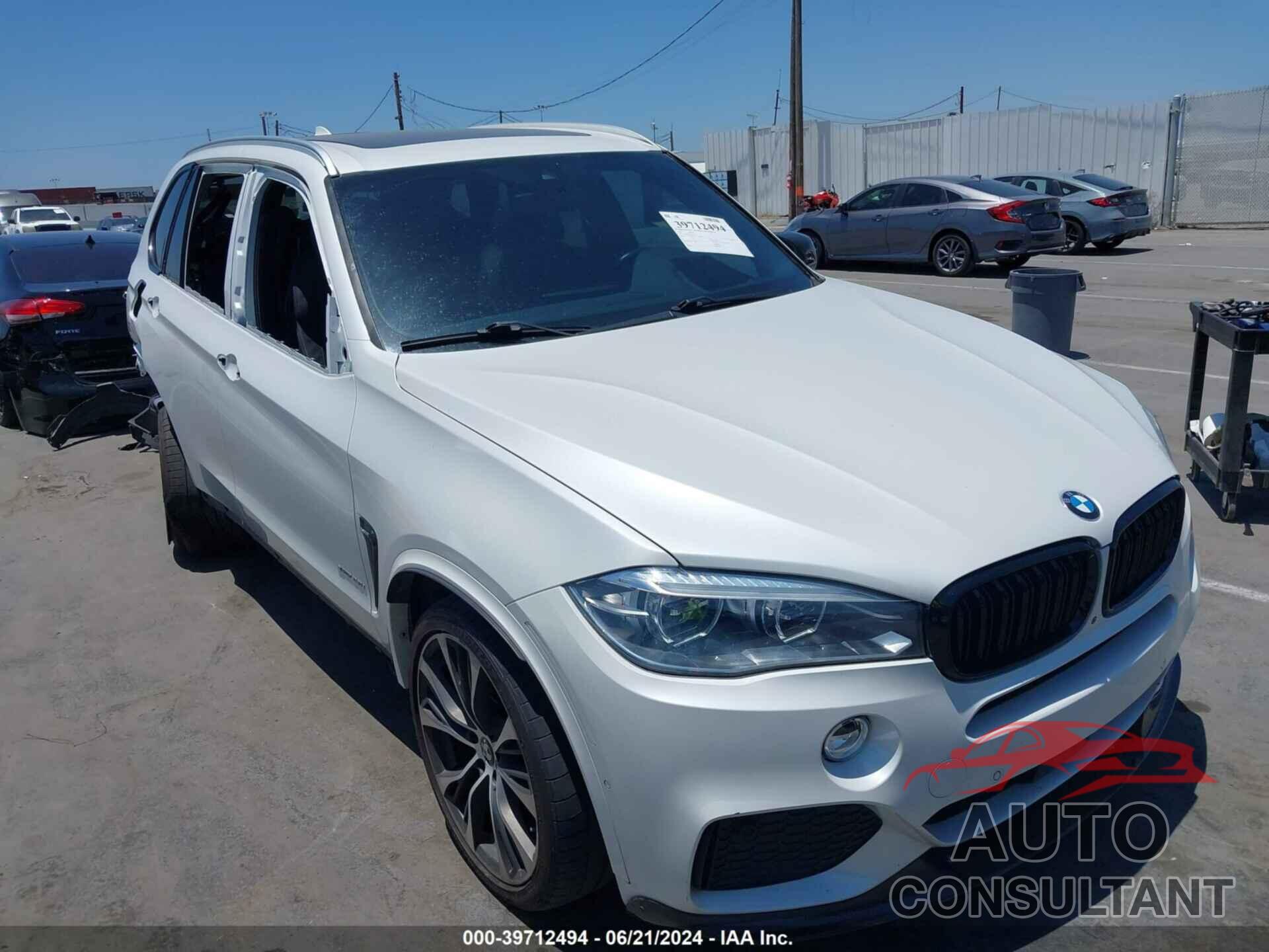 BMW X5 2018 - 5UXKR0C59JL071704