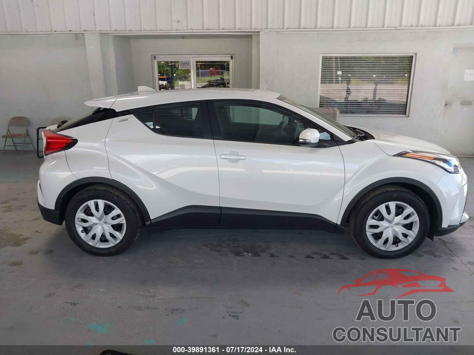 TOYOTA C-HR 2021 - NMTKHMBX6MR124049