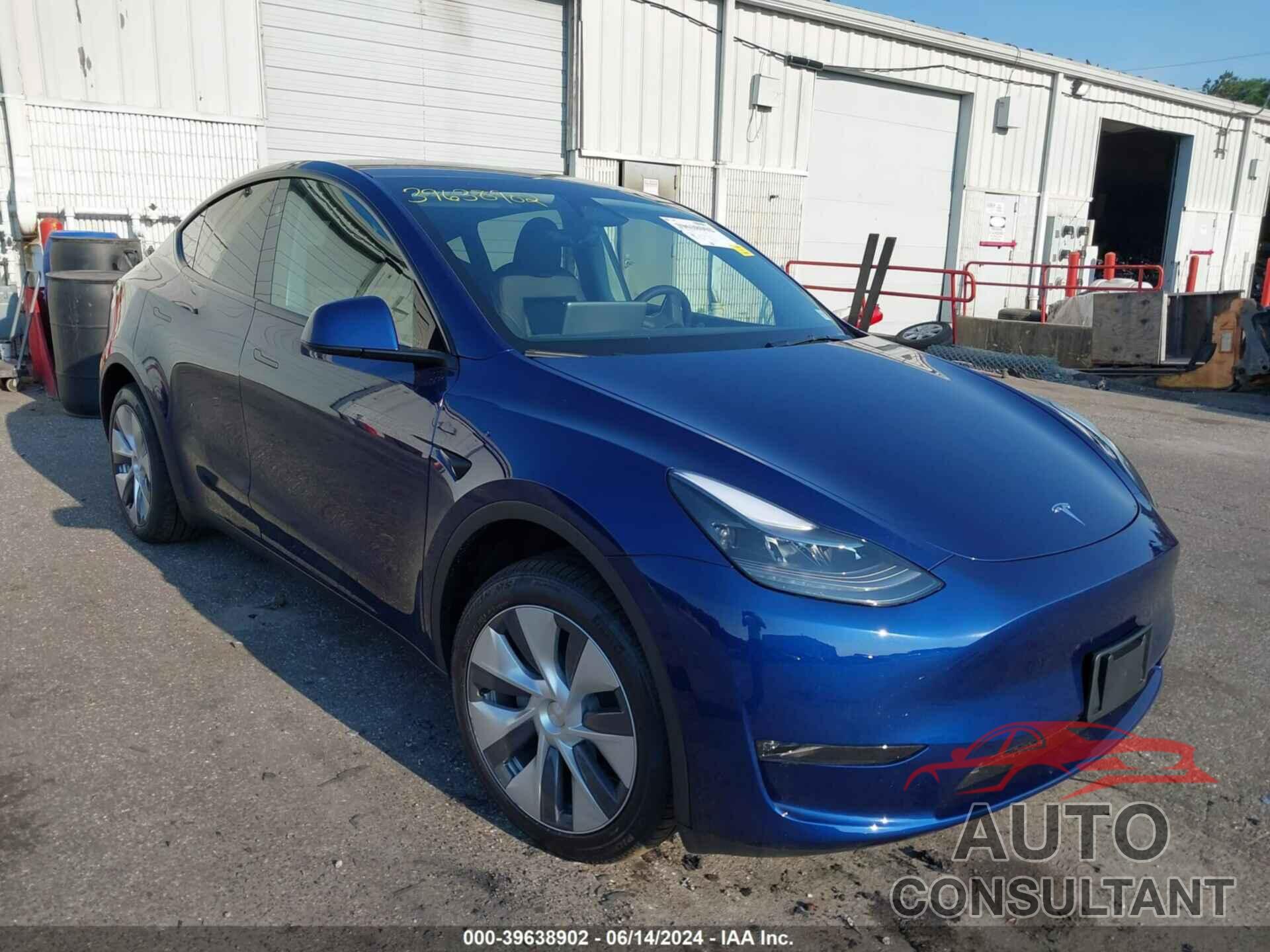 TESLA MODEL Y 2024 - 7SAYGDEE8RA281361